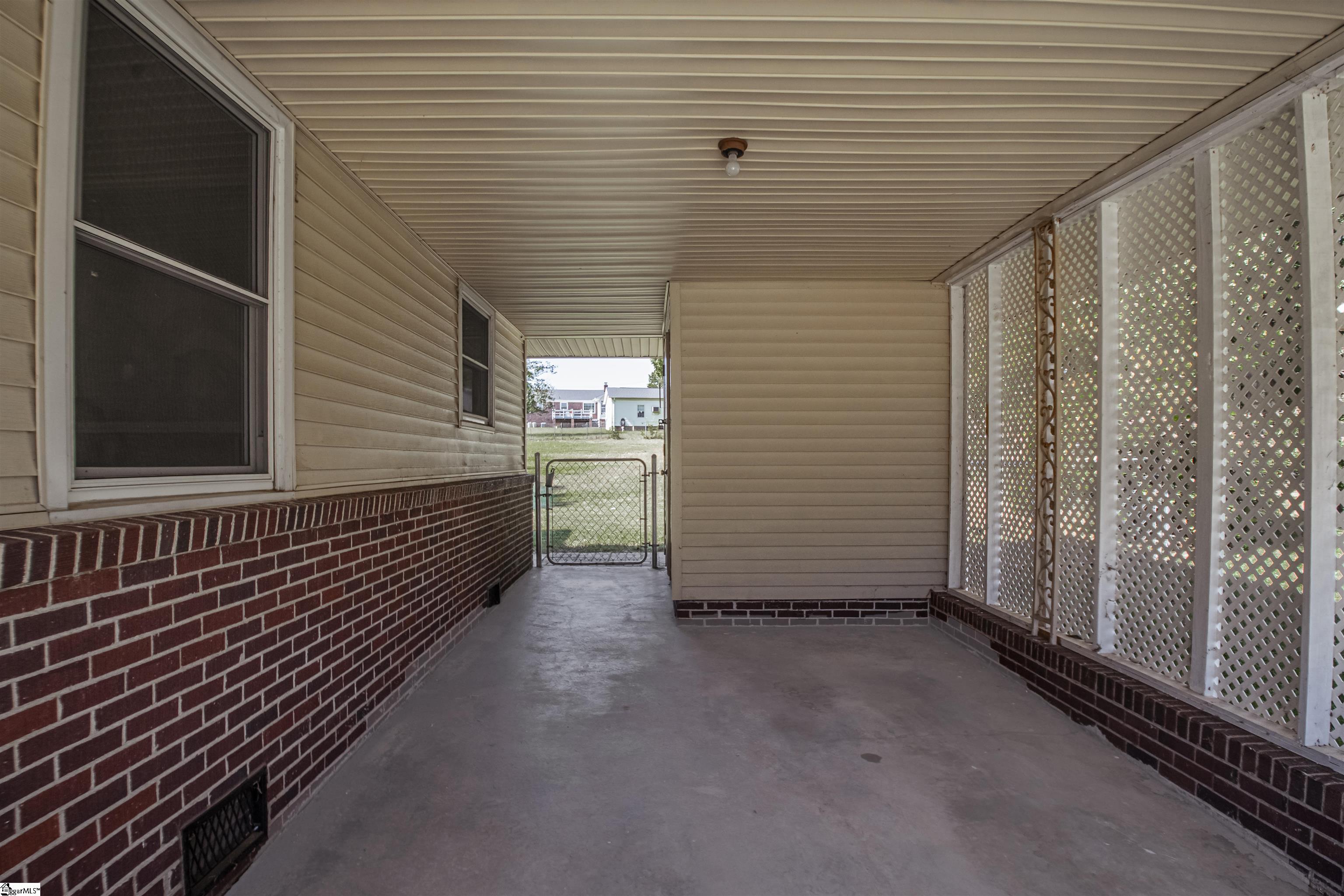 107 Vaughn Street Property Photo 30