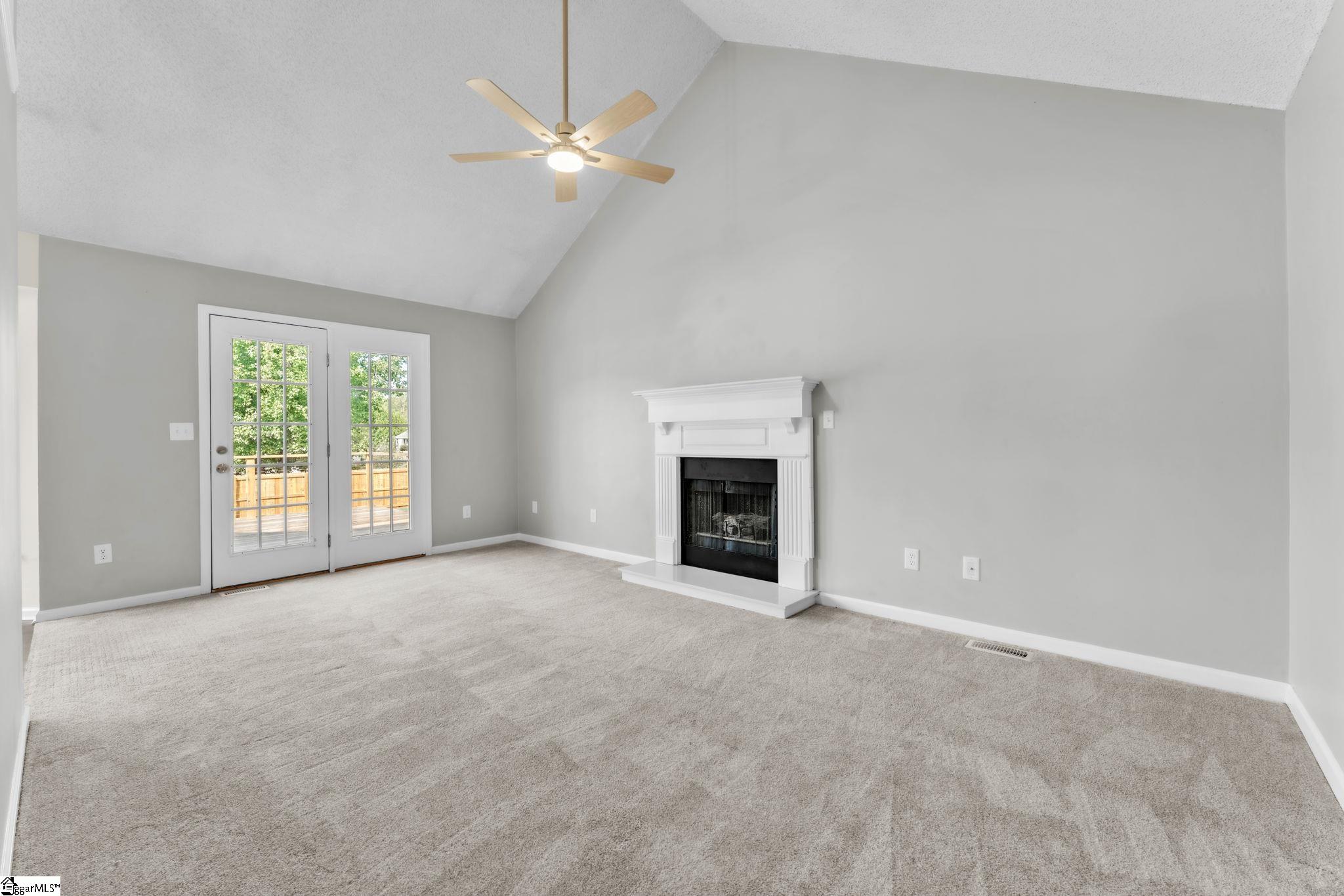 308 Fairwood Drive Property Photo 4