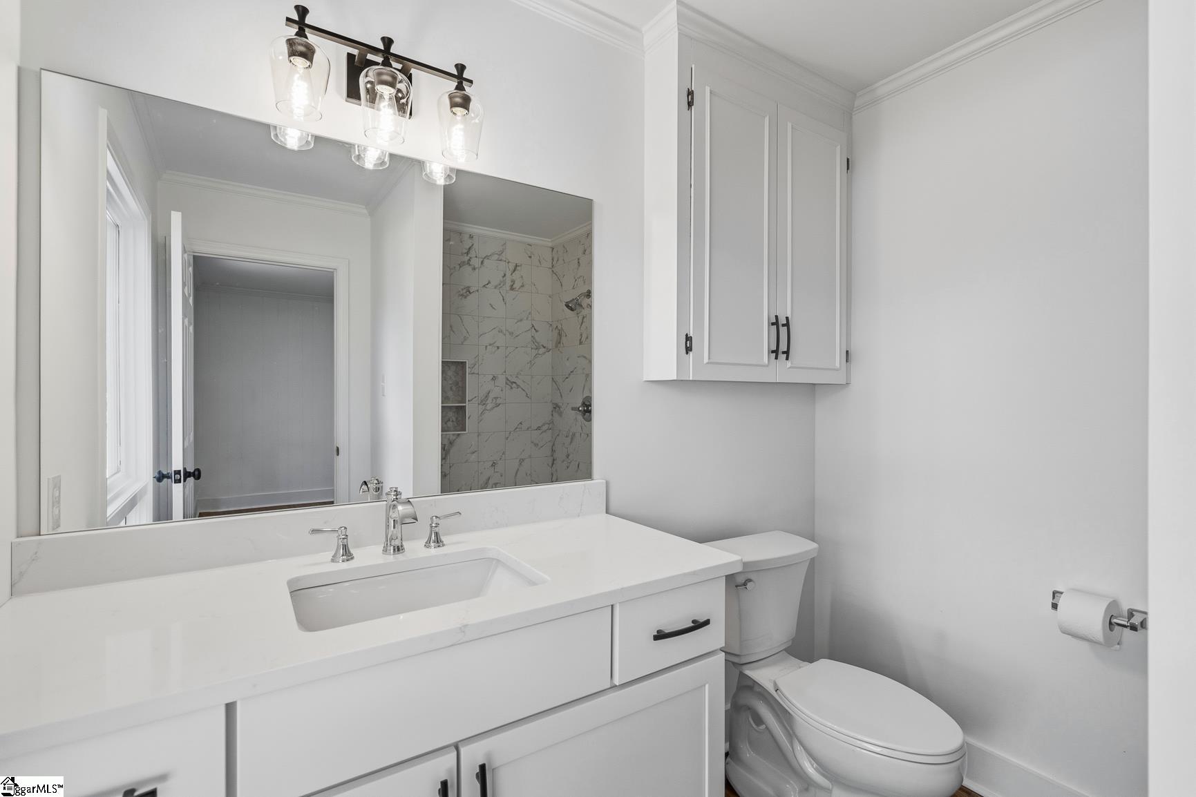 208 Williamsburg Road Property Photo 17
