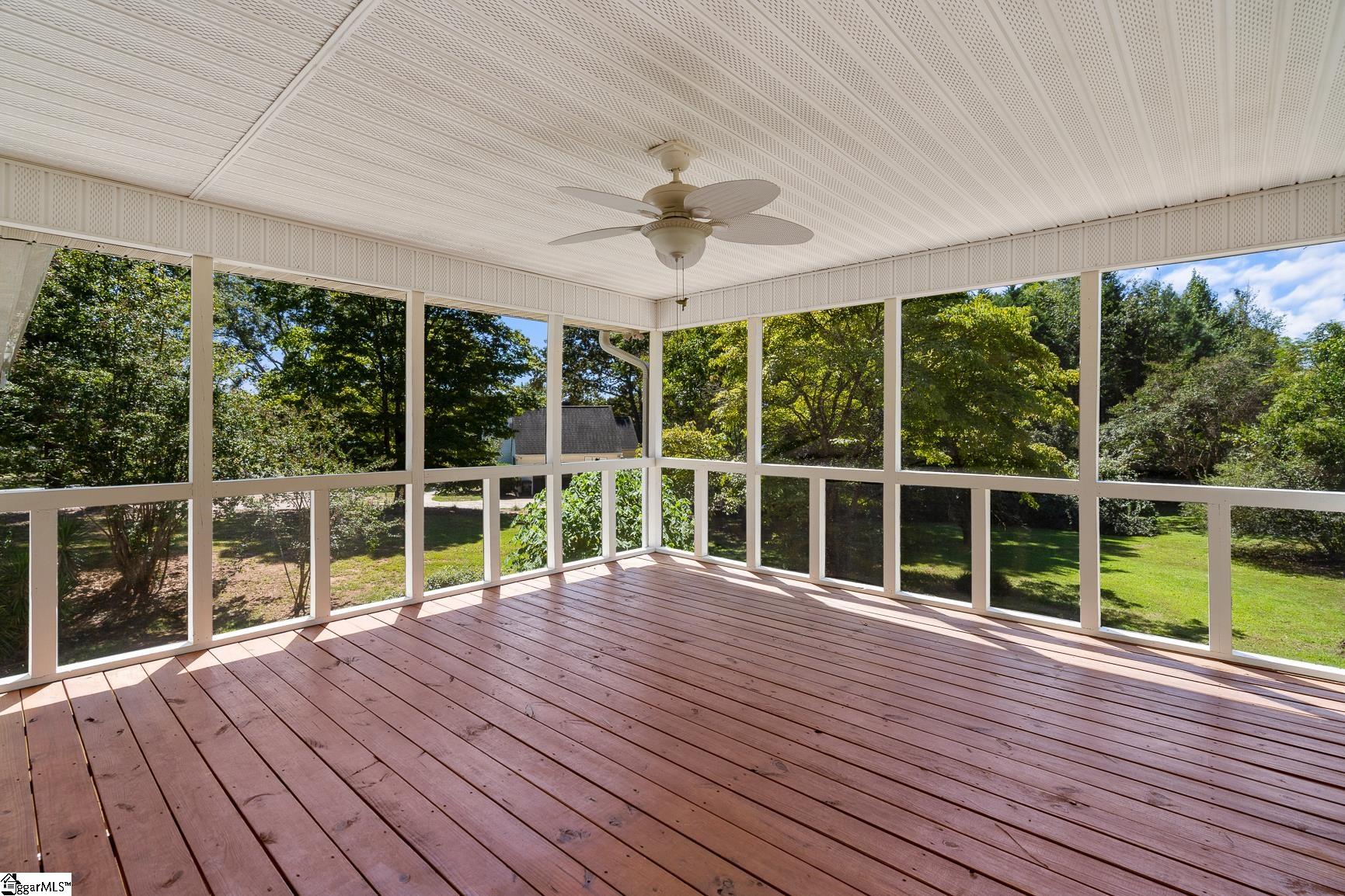 208 Williamsburg Road Property Photo 23