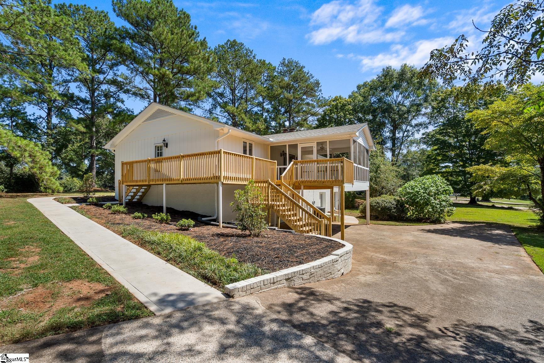 208 Williamsburg Road Property Photo 26