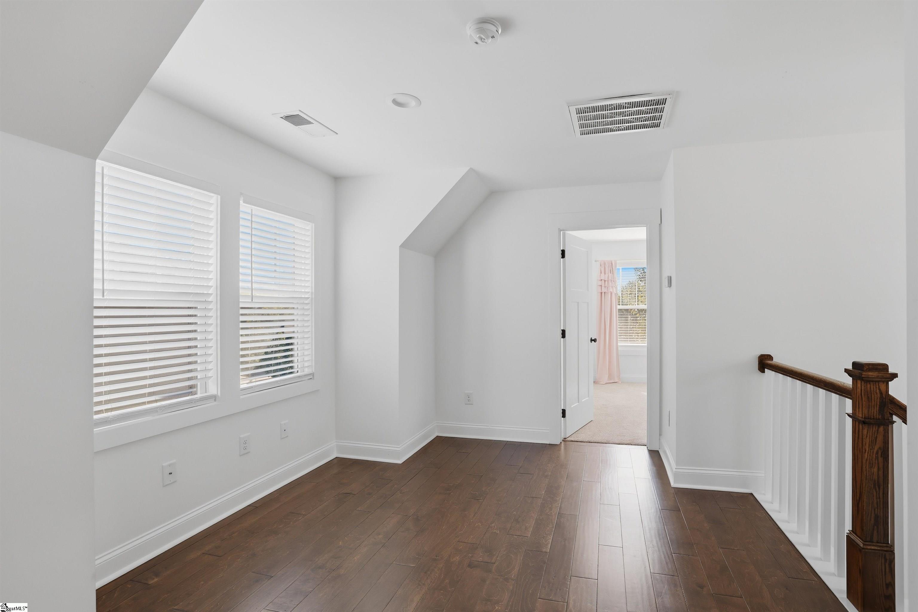 29 Greenridge Drive Property Photo 16