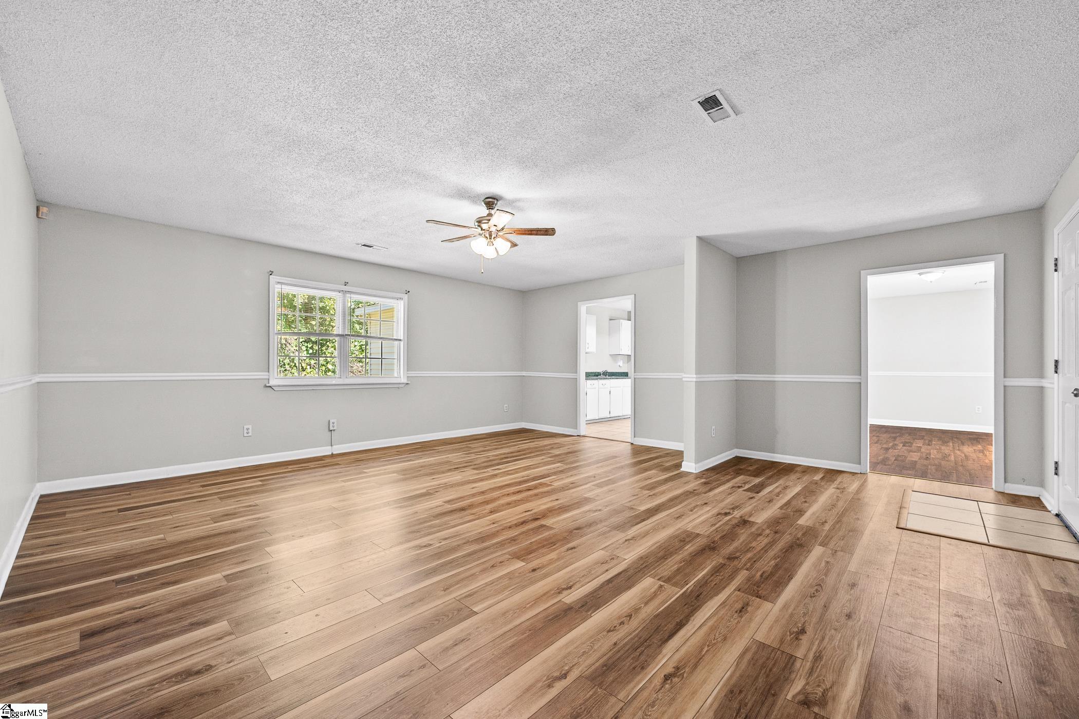 541 Hunts Bridge Road Property Photo 3