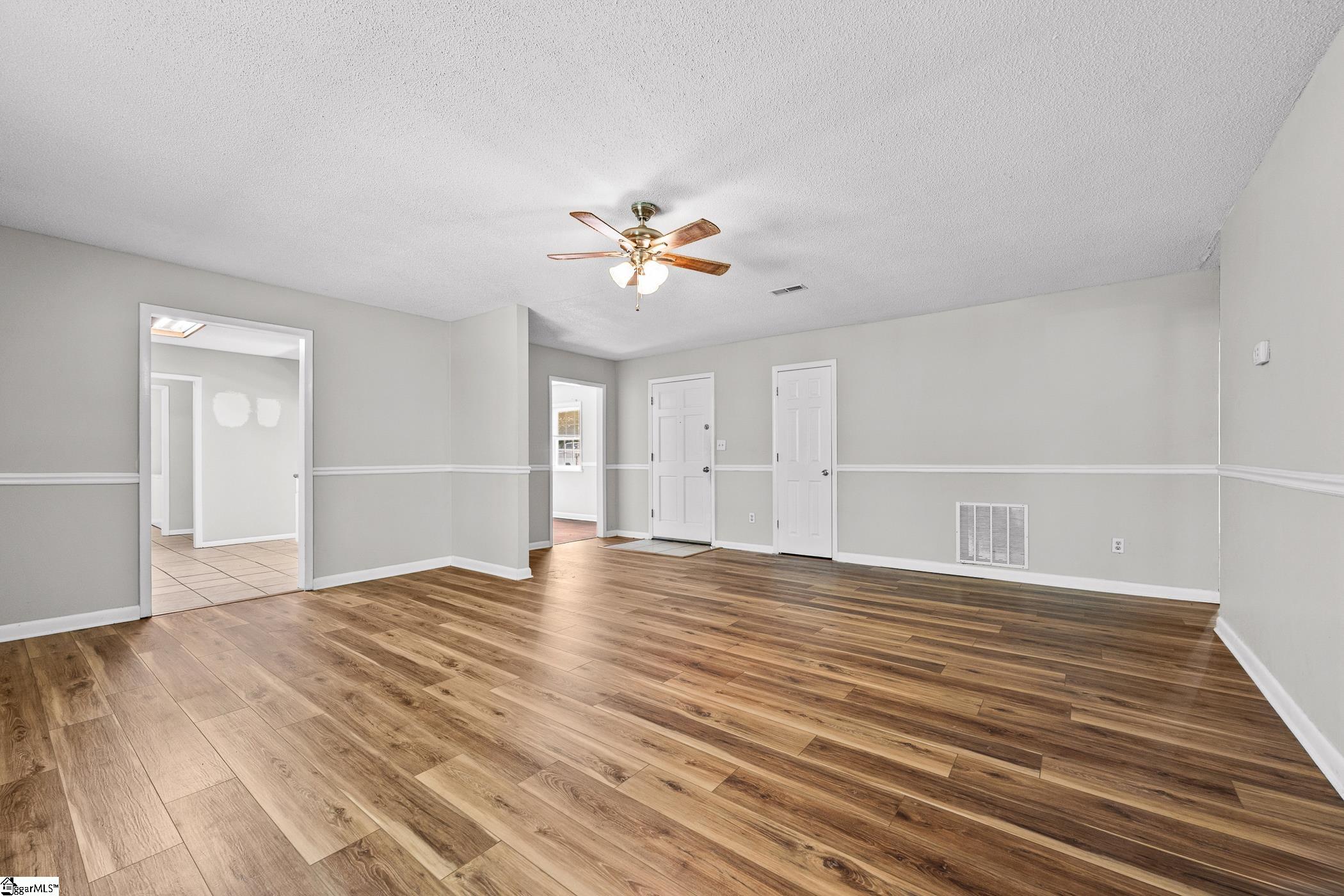 541 Hunts Bridge Road Property Photo 4