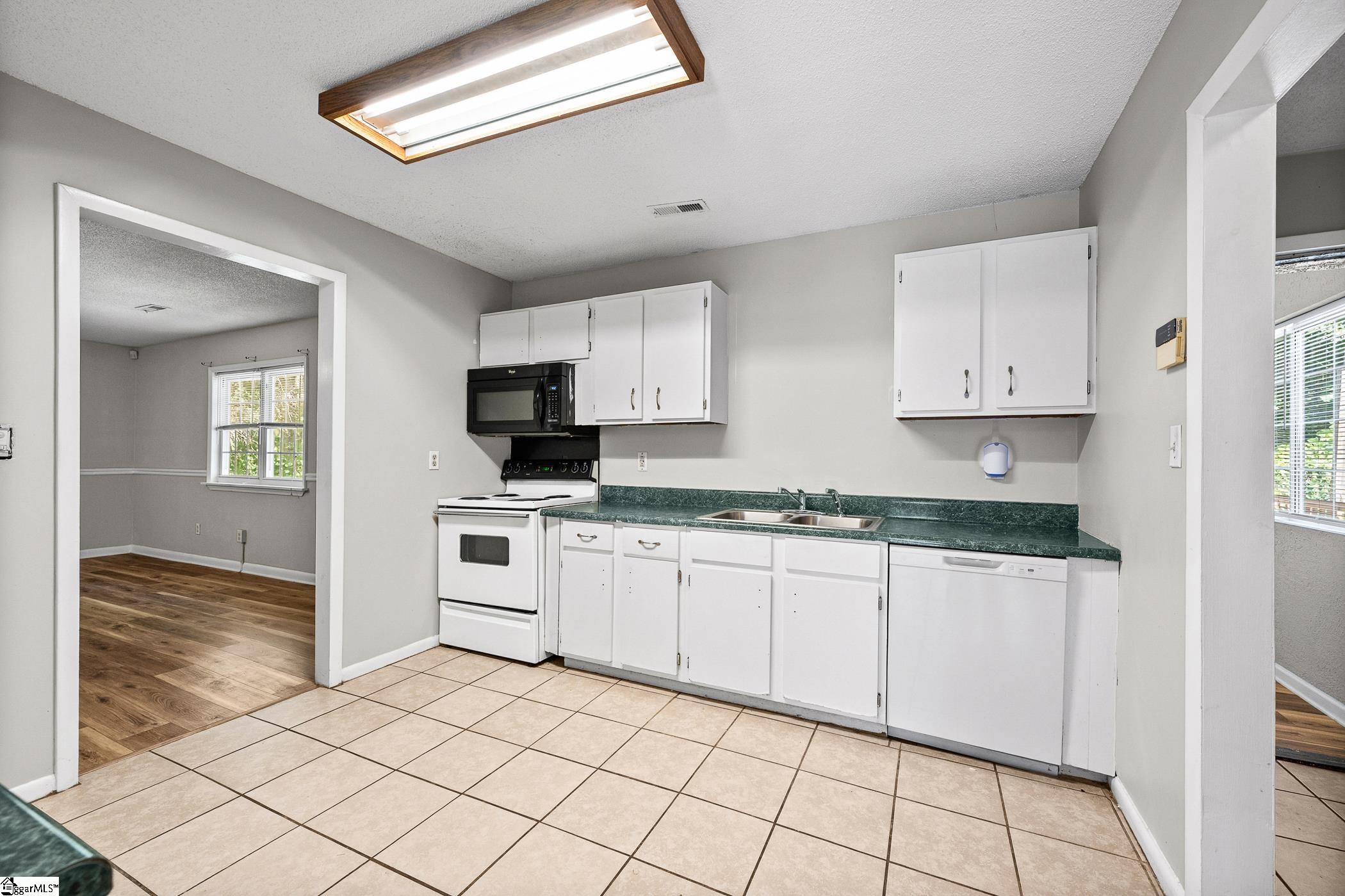 541 Hunts Bridge Road Property Photo 8