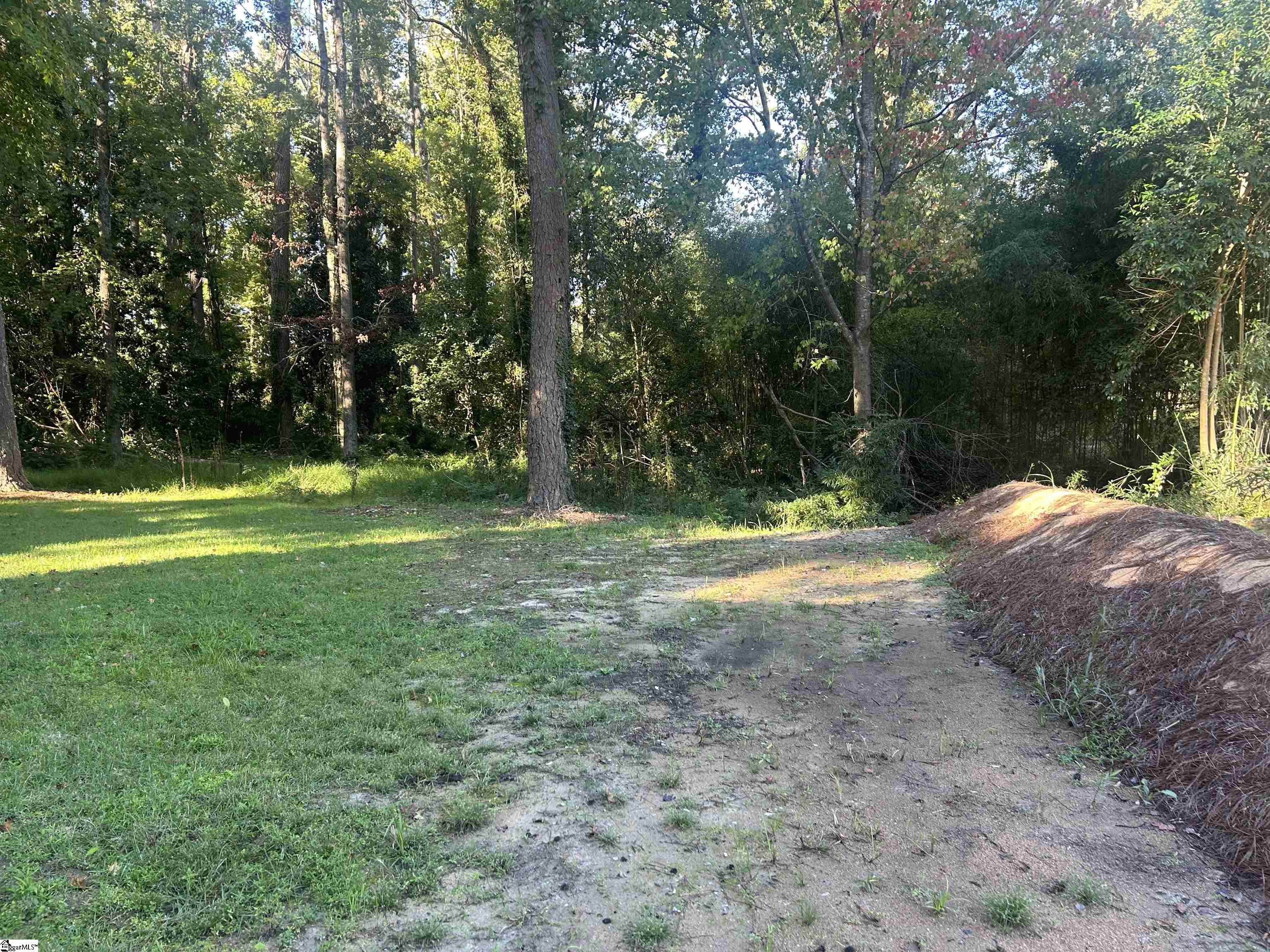 402 Chestnut Street Property Photo 5