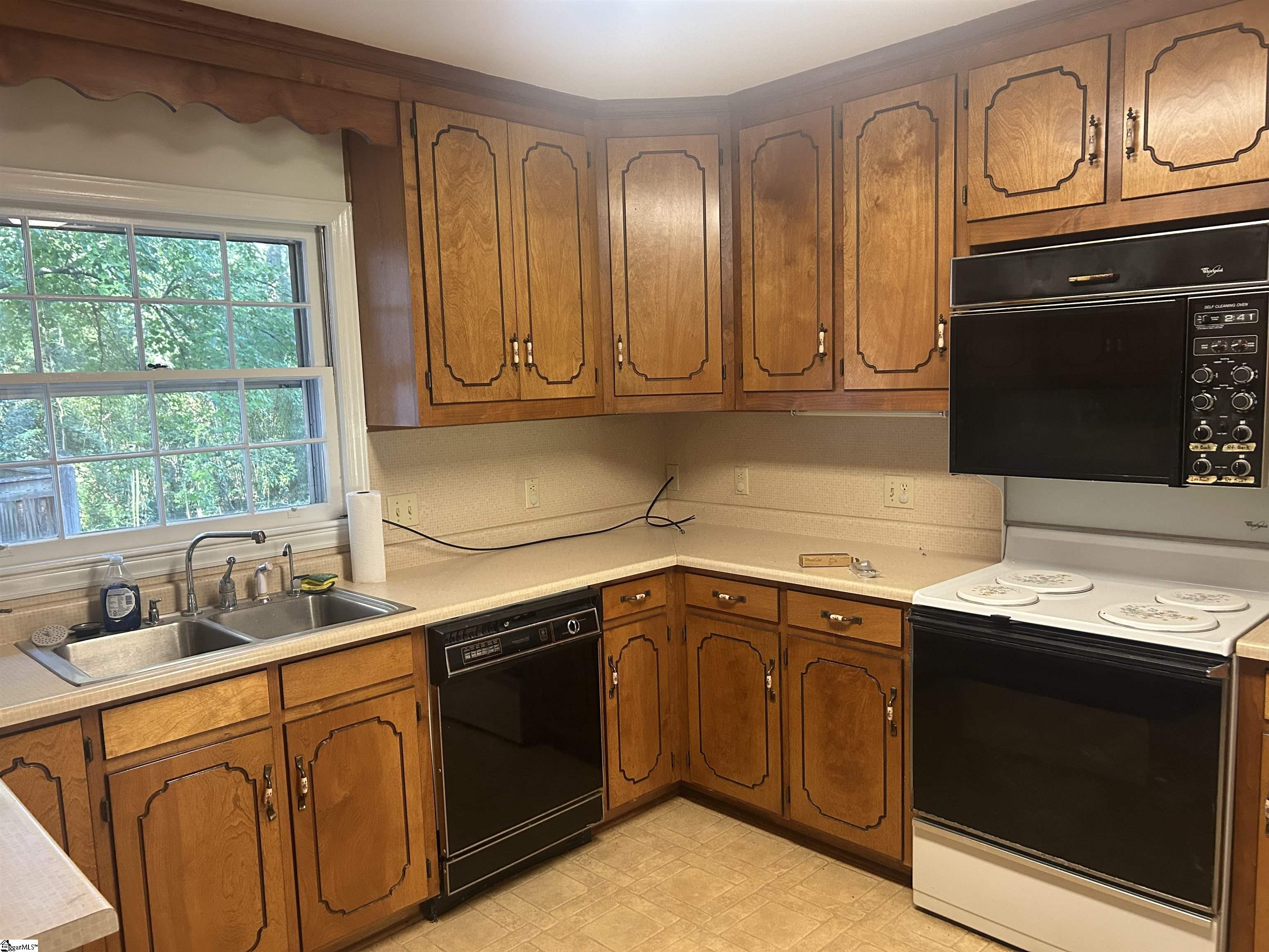 402 Chestnut Street Property Photo 13