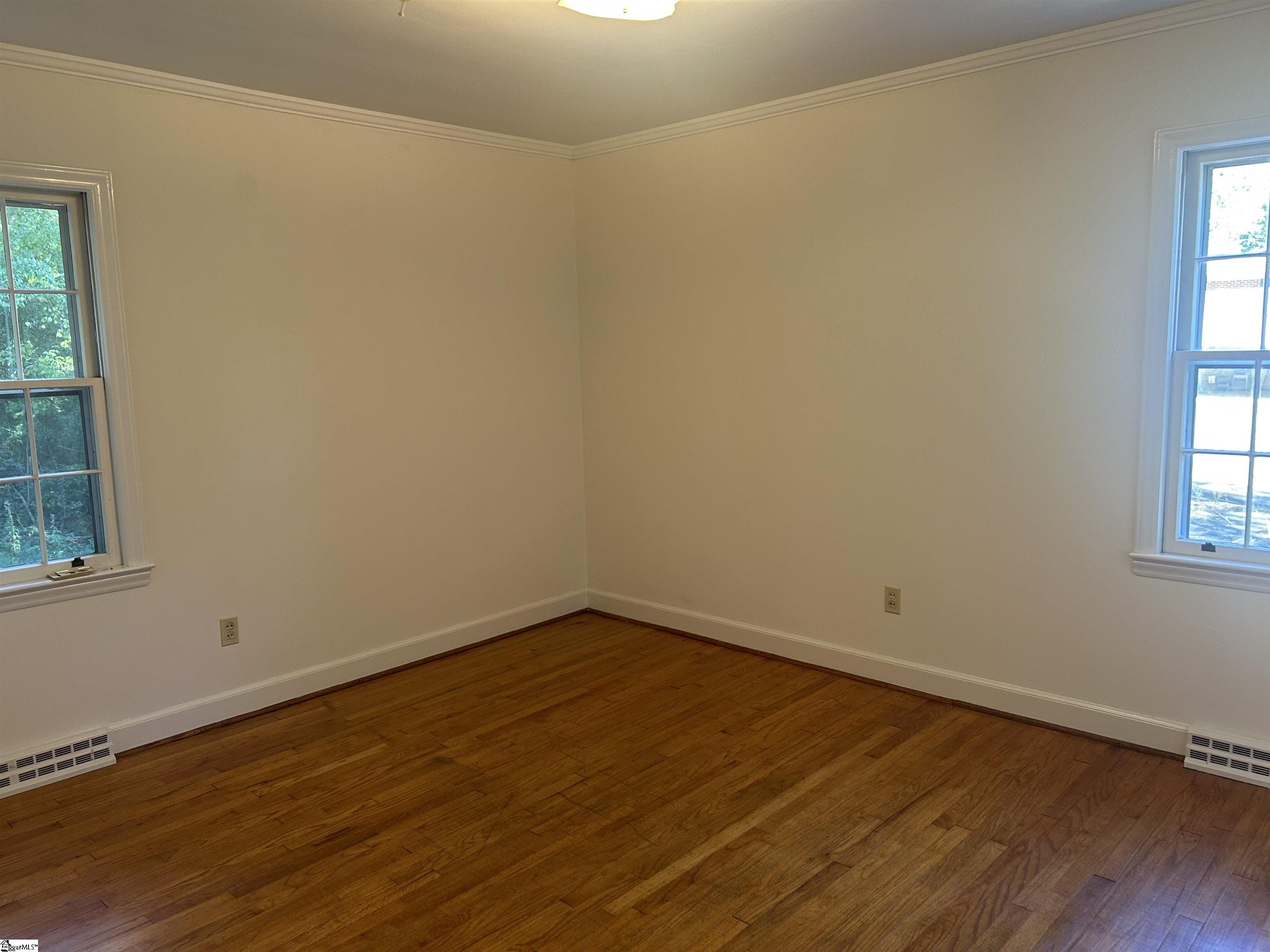 402 Chestnut Street Property Photo 23