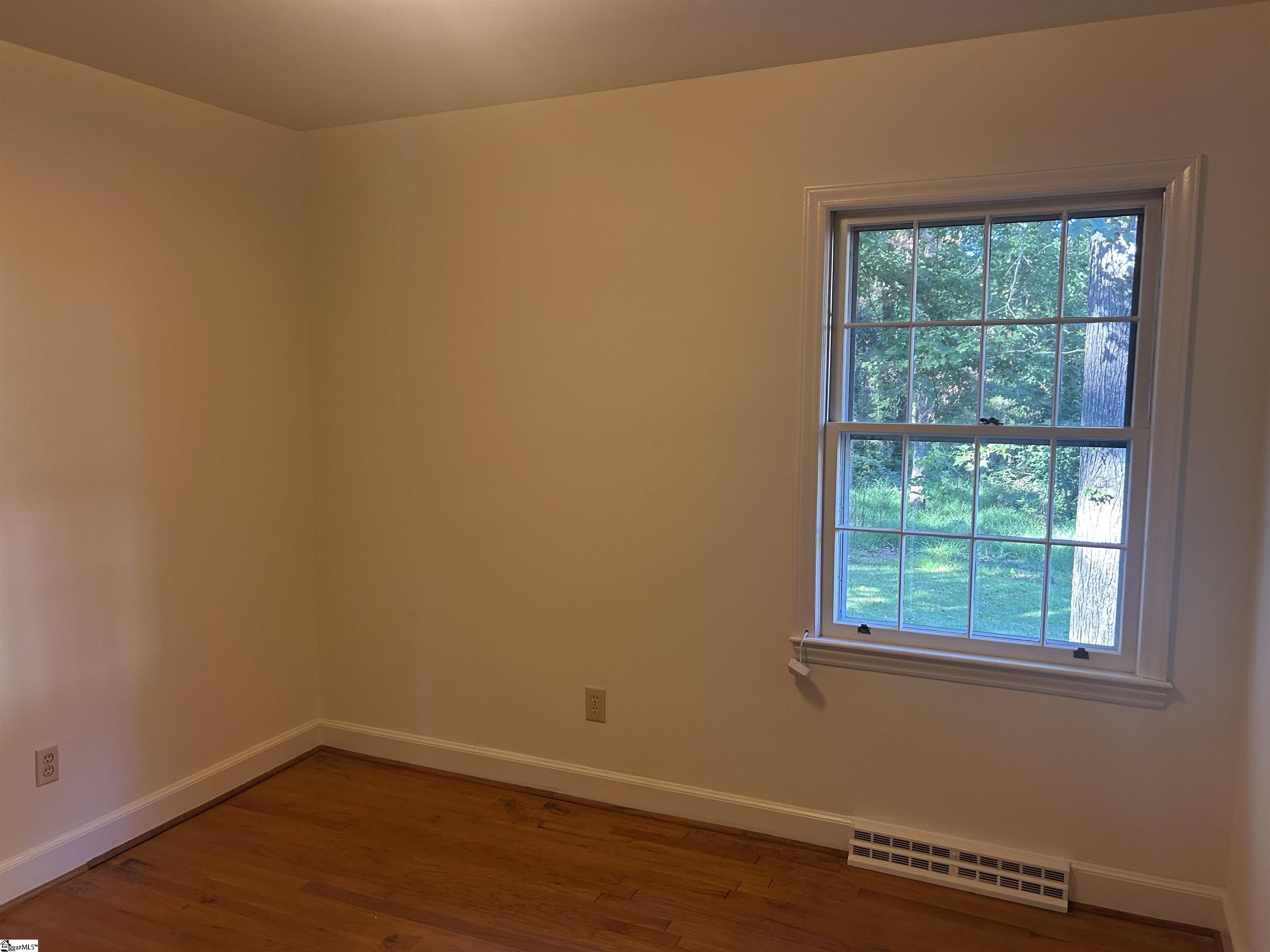402 Chestnut Street Property Photo 27