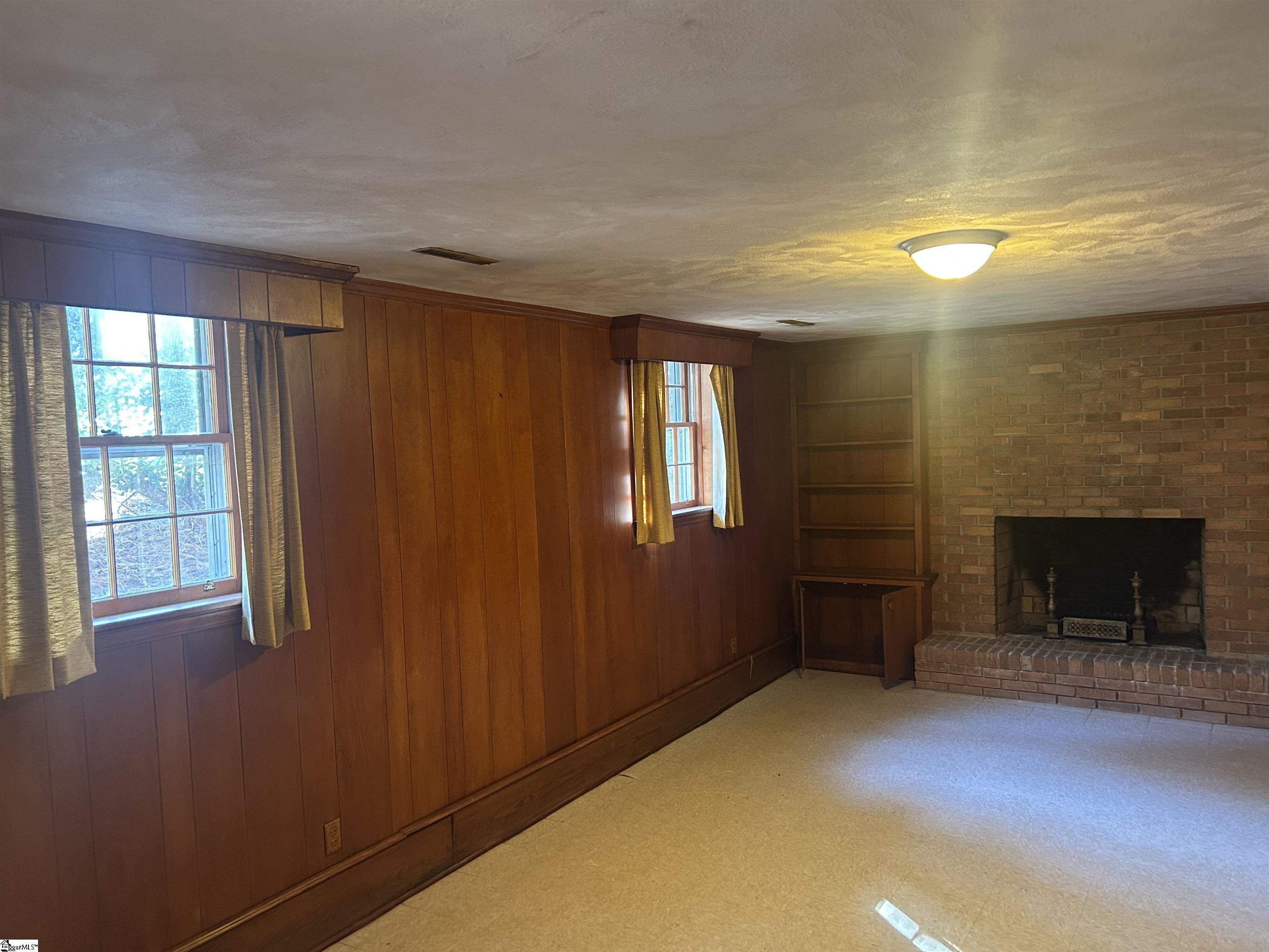 402 Chestnut Street Property Photo 31