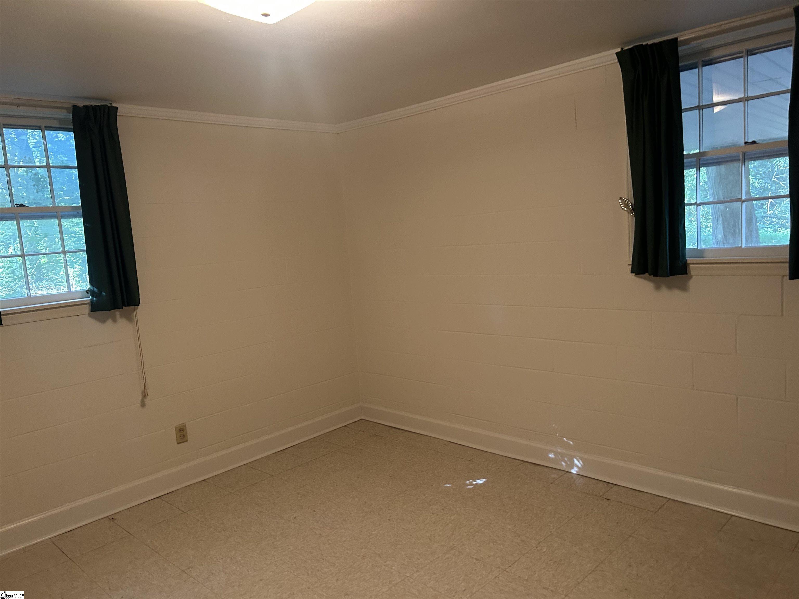 402 Chestnut Street Property Photo 34