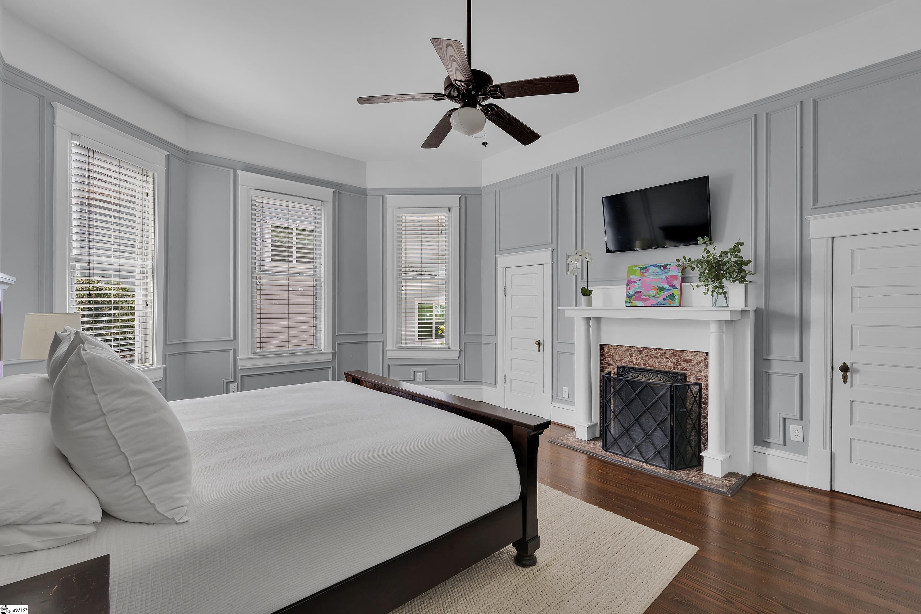409 Perry Avenue Property Photo 13