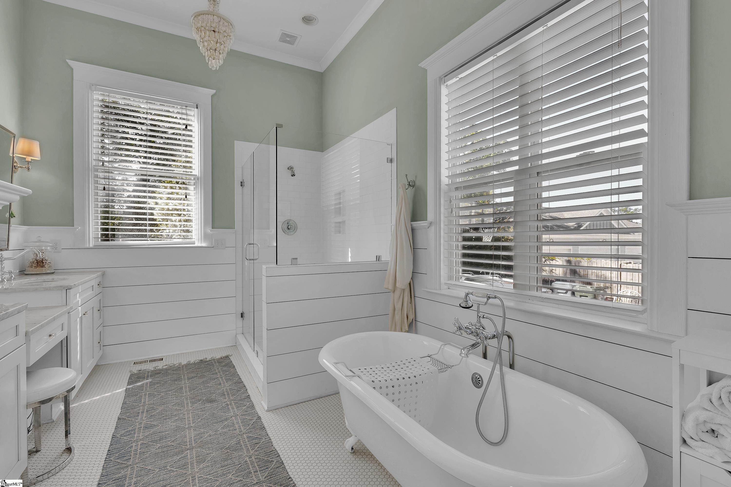 409 Perry Avenue Property Photo 15