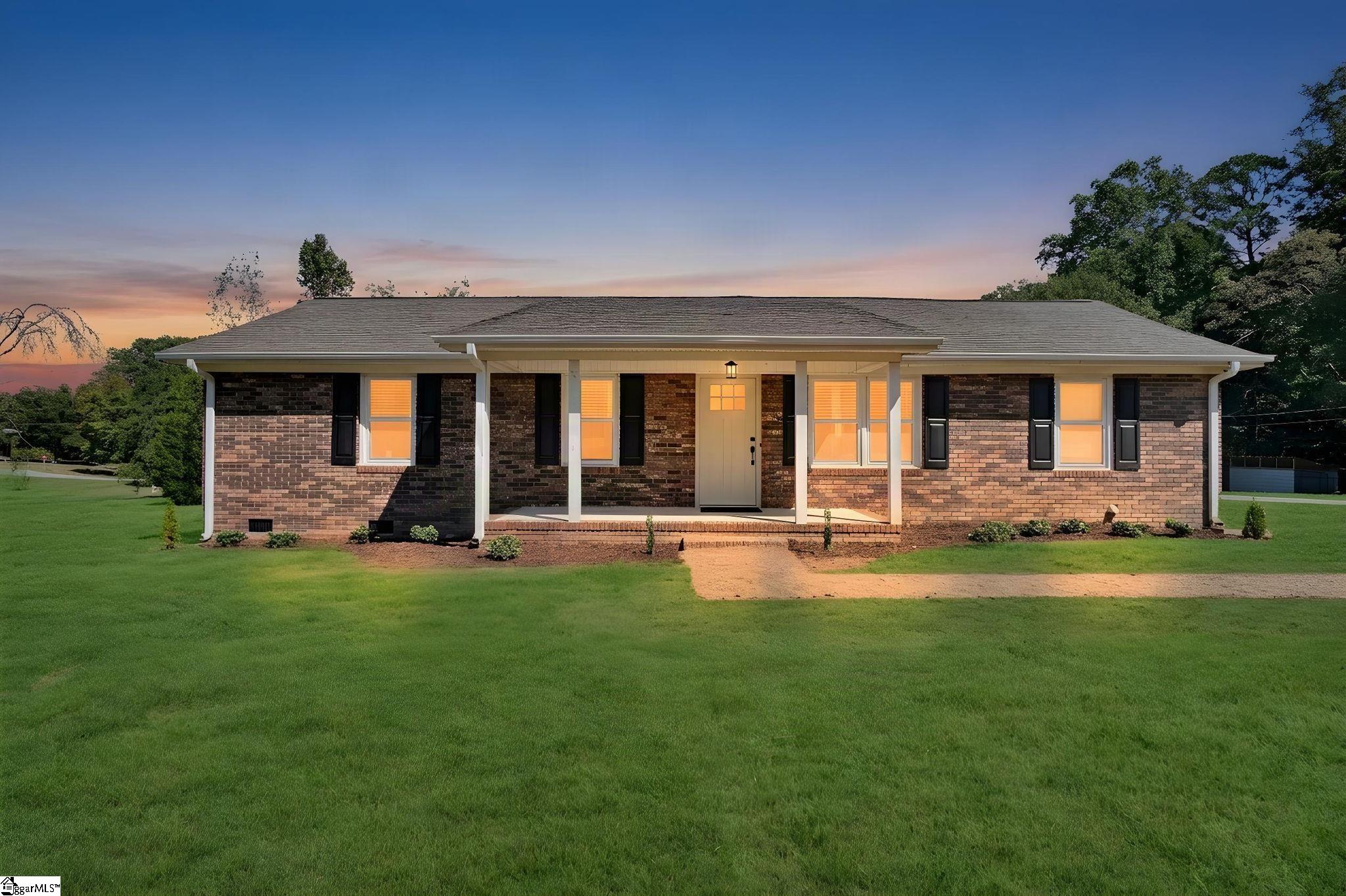 105 Summer Street Property Photo 1