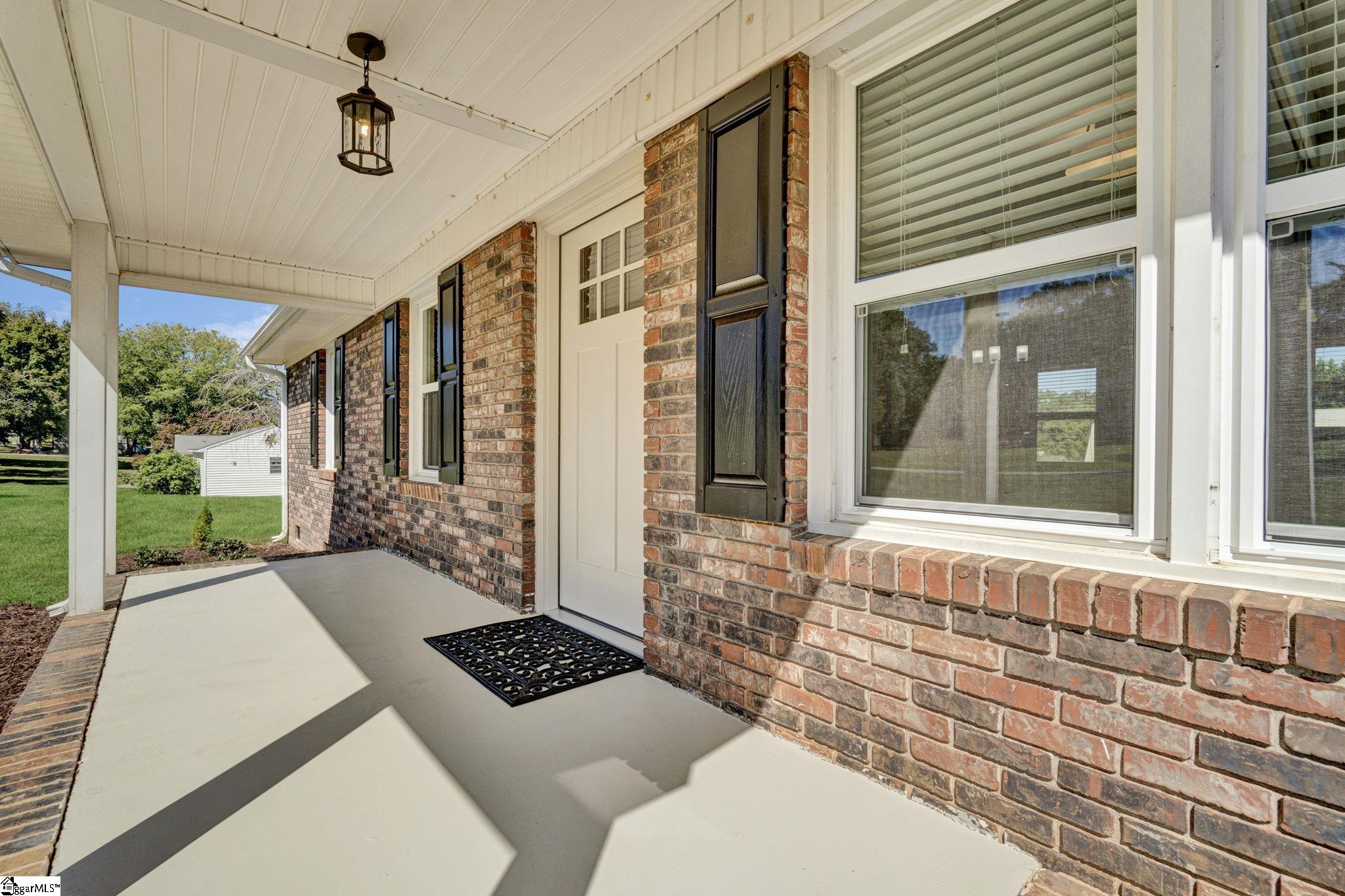 105 Summer Street Property Photo 11