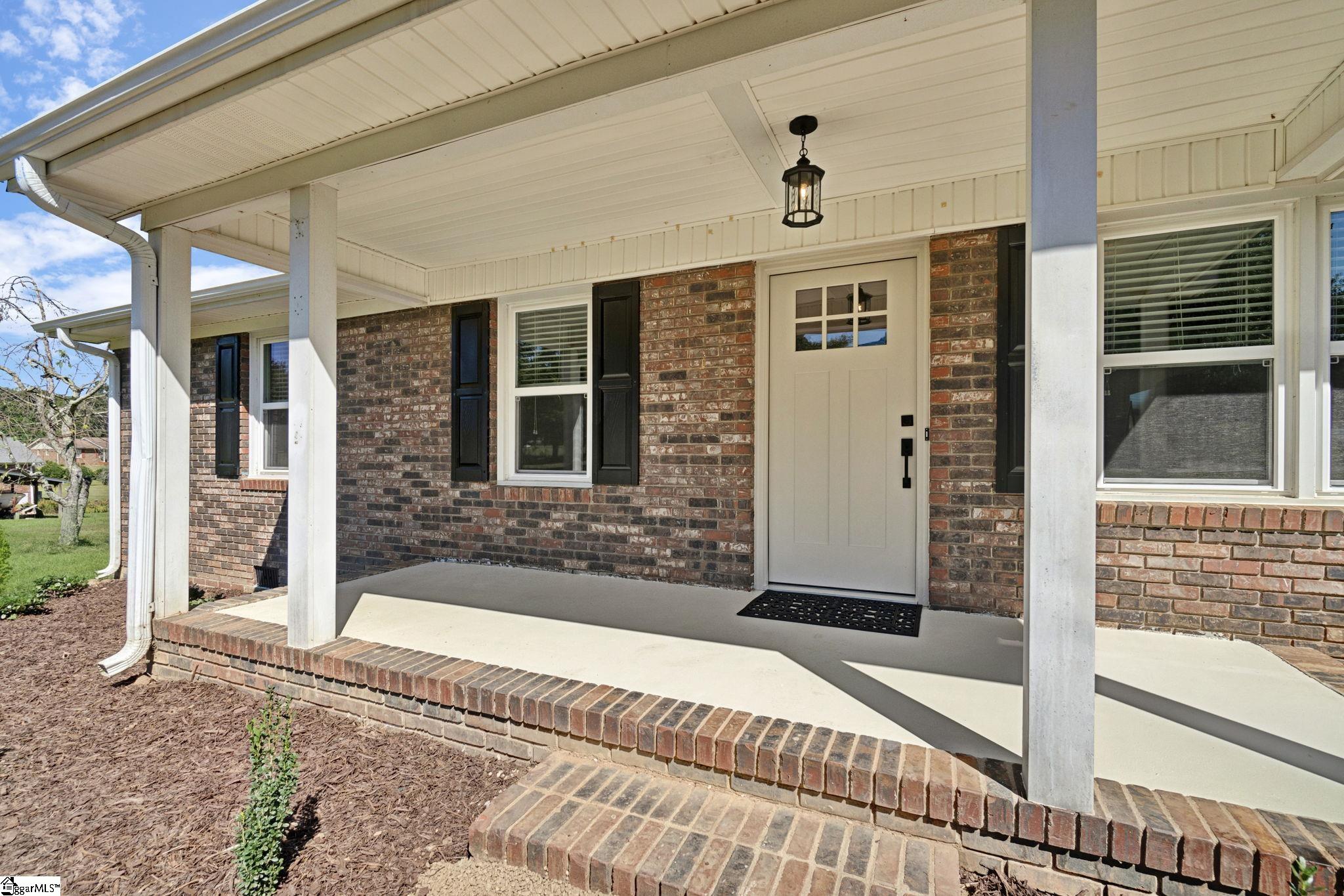105 Summer Street Property Photo 13