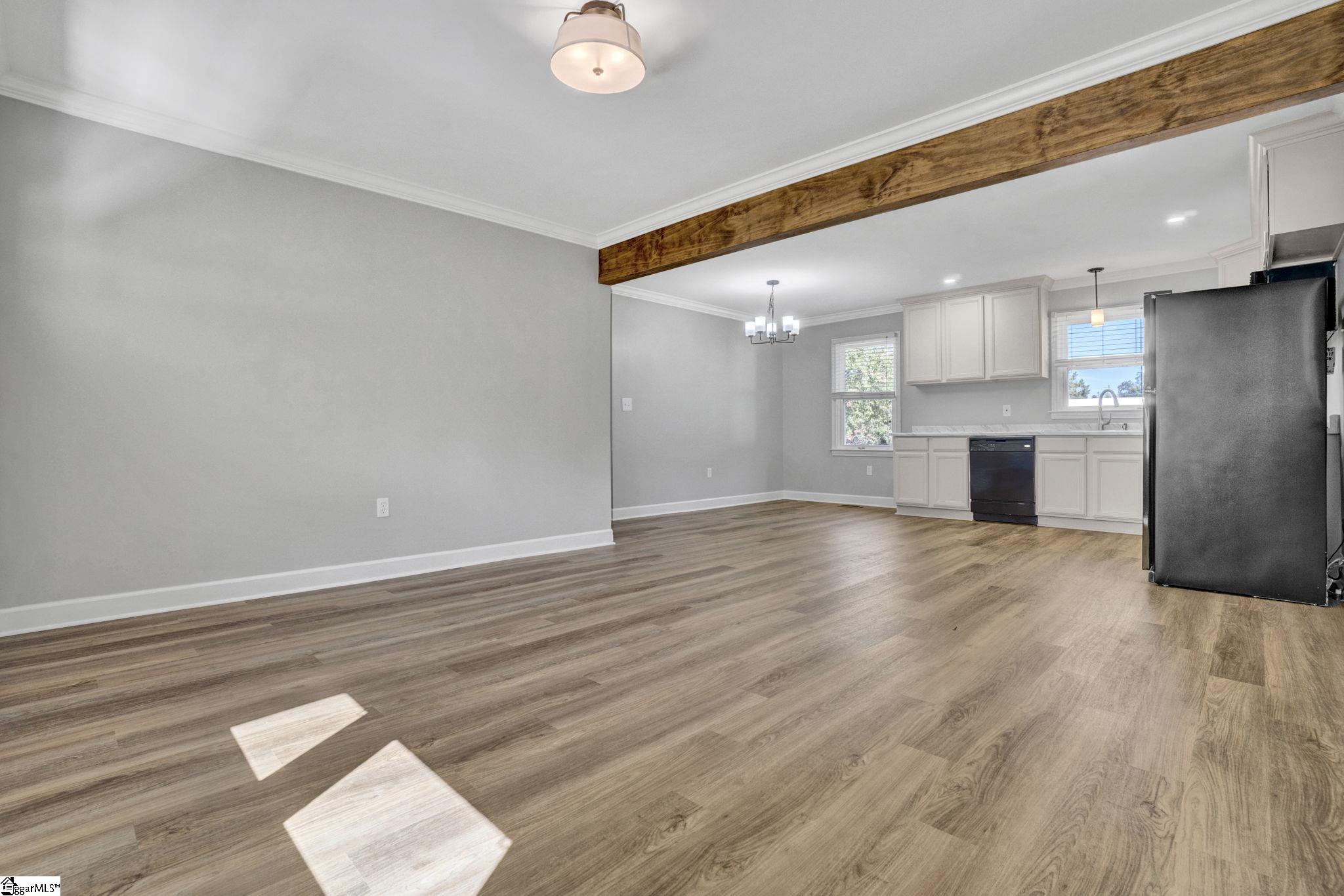 105 Summer Street Property Photo 19