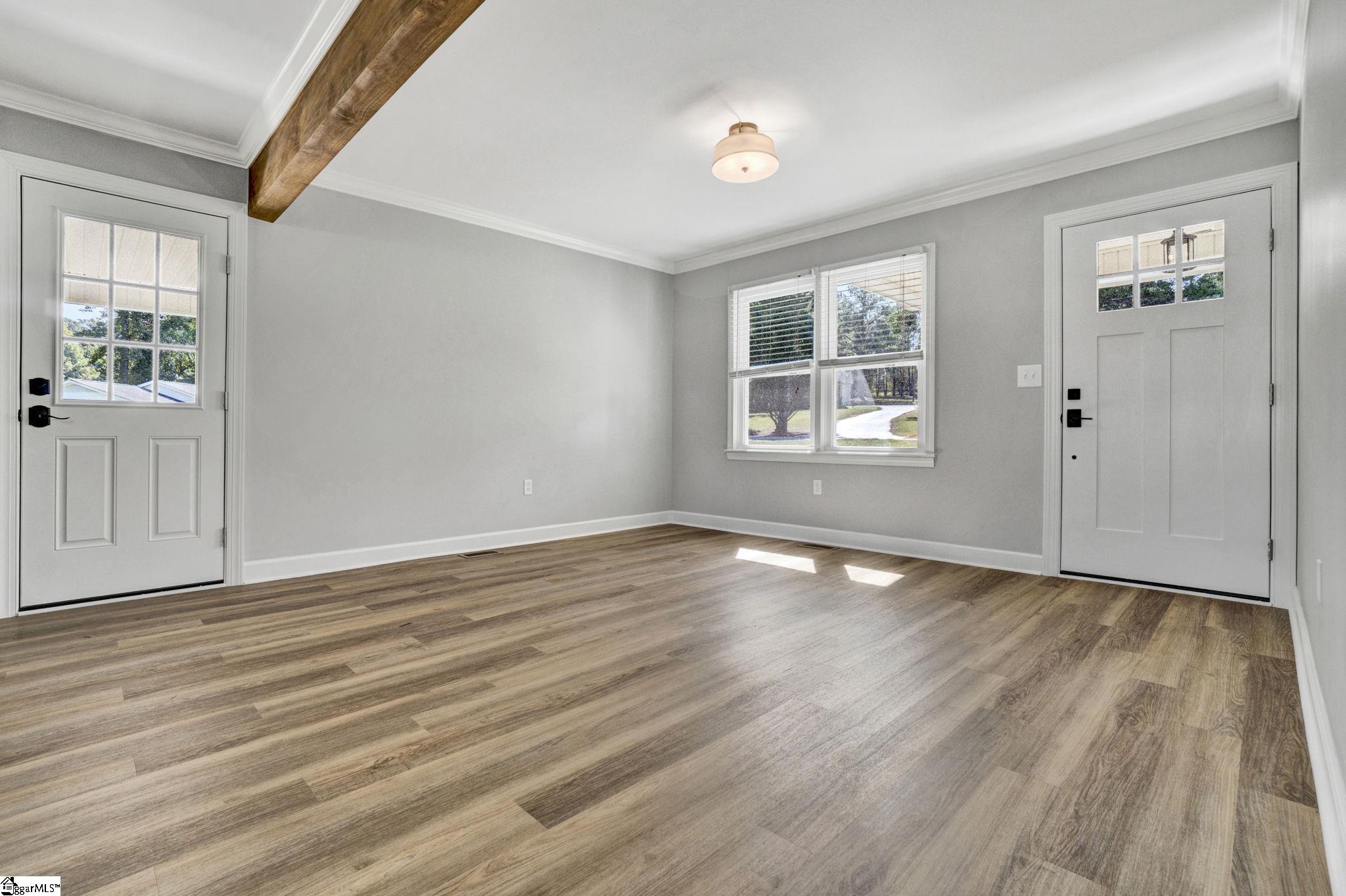 105 Summer Street Property Photo 25