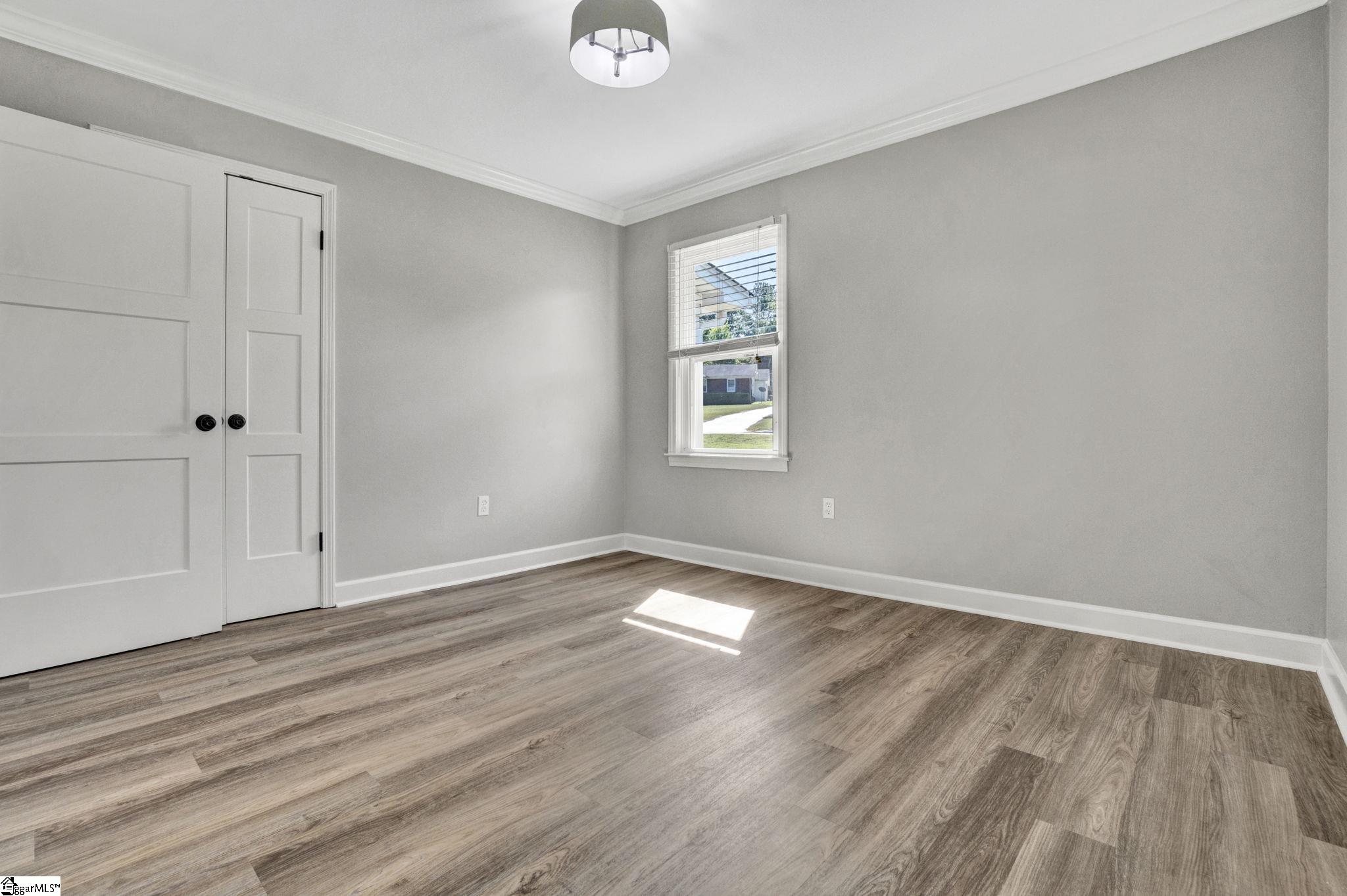105 Summer Street Property Photo 35