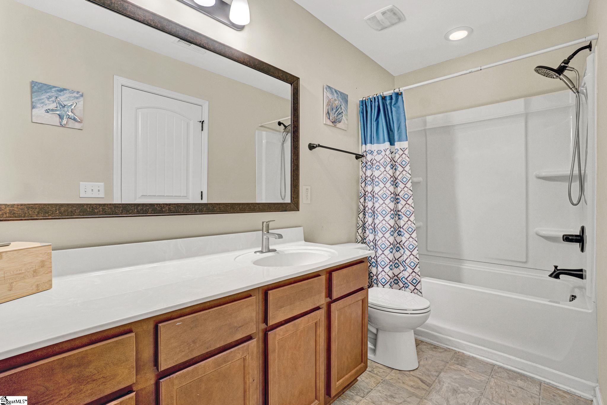 105 Avendell Drive Property Photo 37