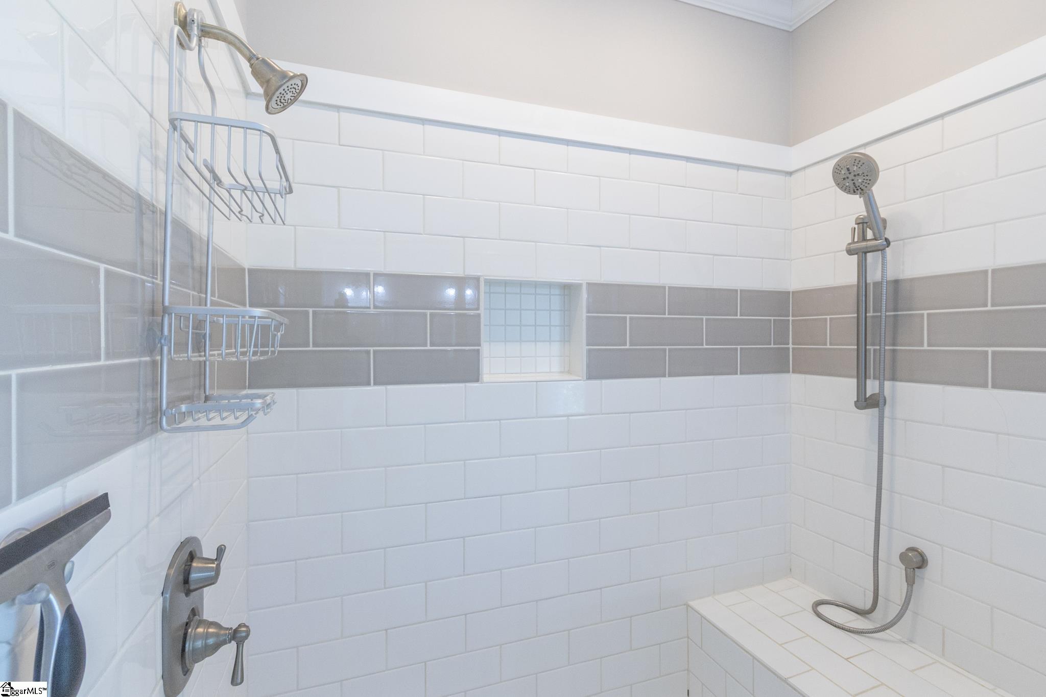 324 Bowen Drive Property Photo 17