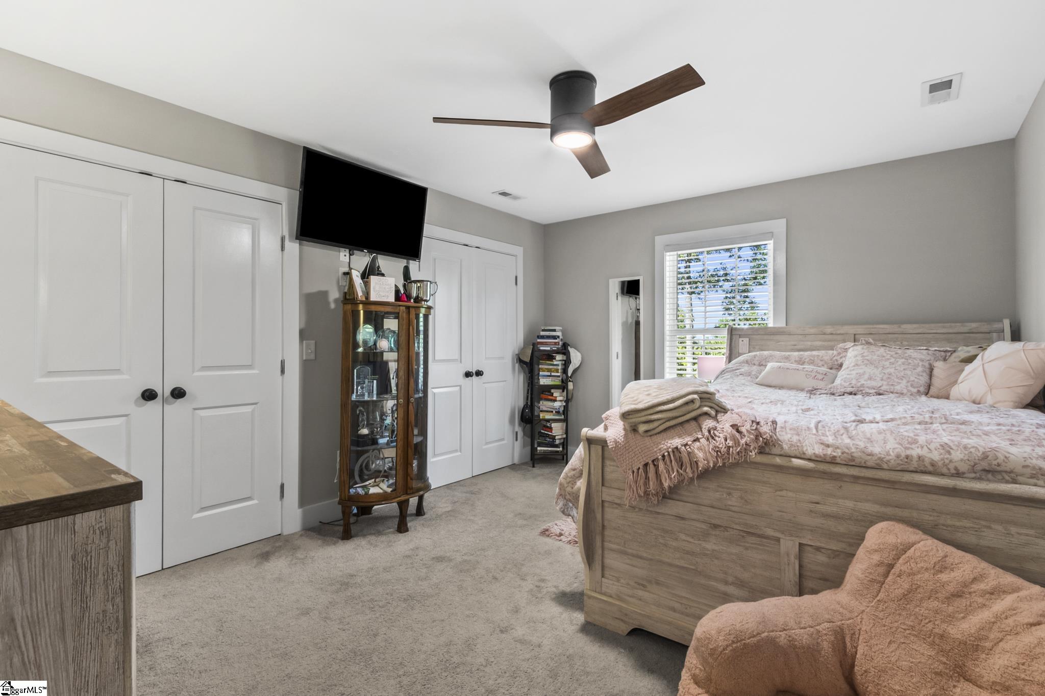 324 Bowen Drive Property Photo 19