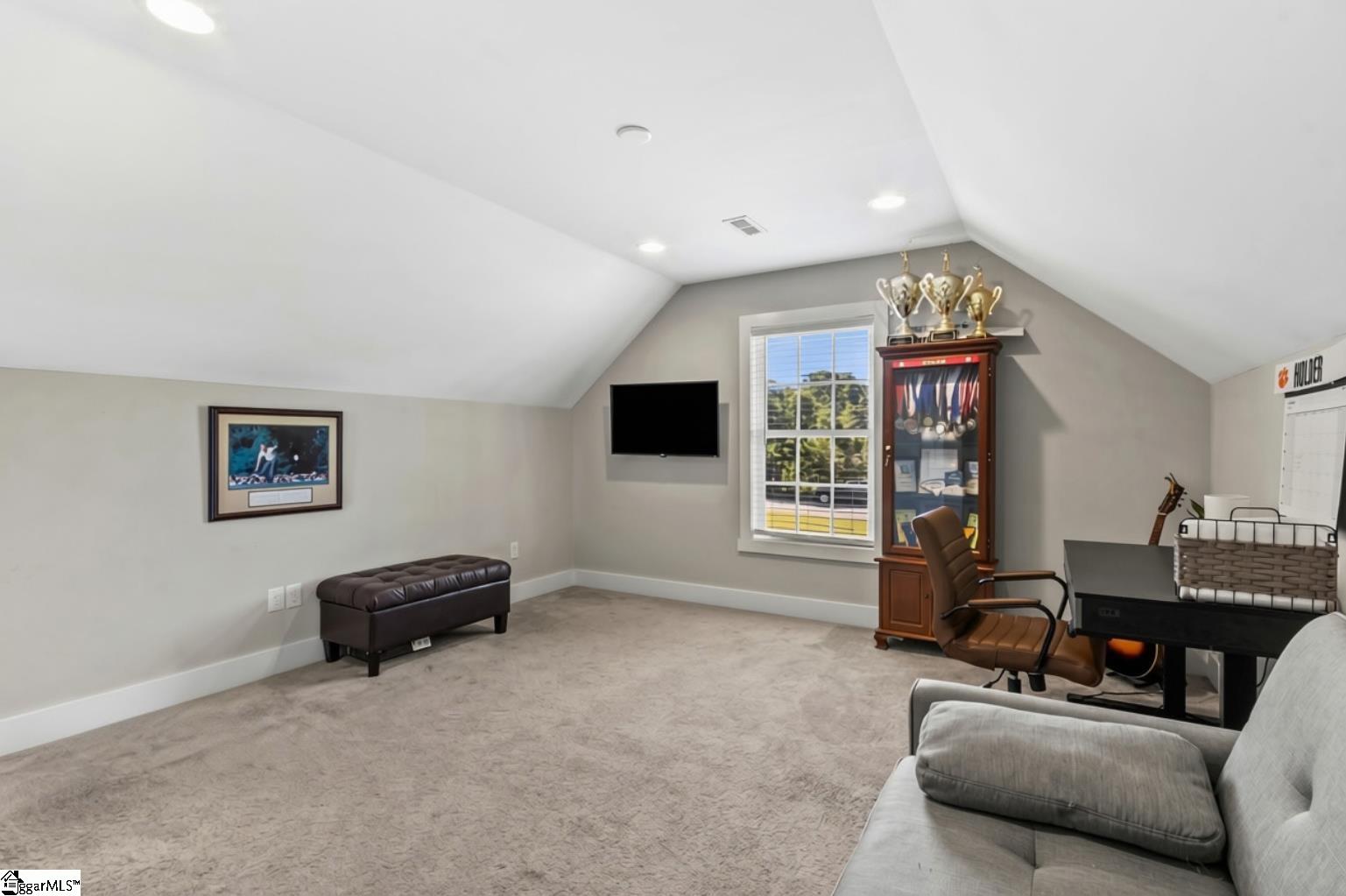 324 Bowen Drive Property Photo 26