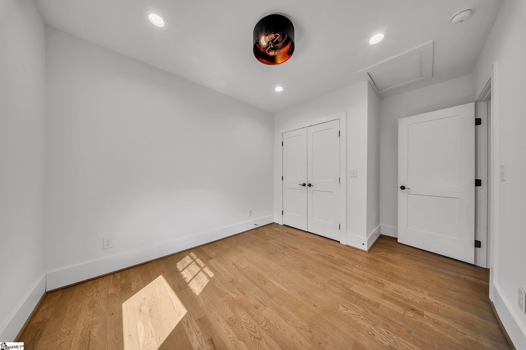 105 Burns Street Property Photo 14