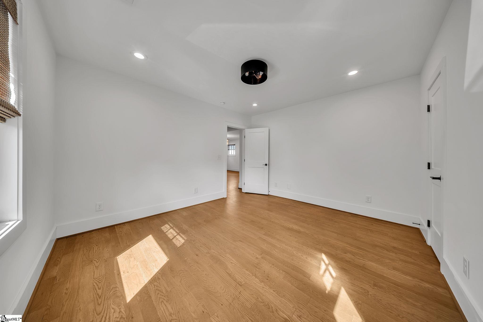 105 Burns Street Property Photo 17