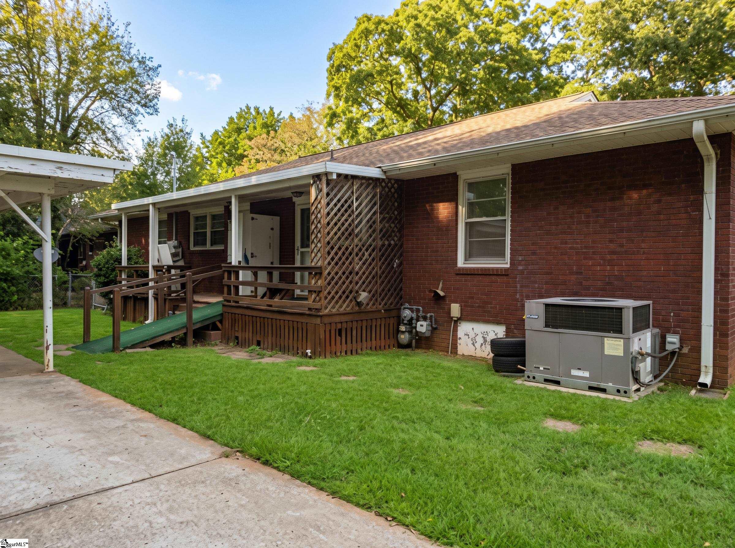 2401 Lane Avenue Property Photo 18