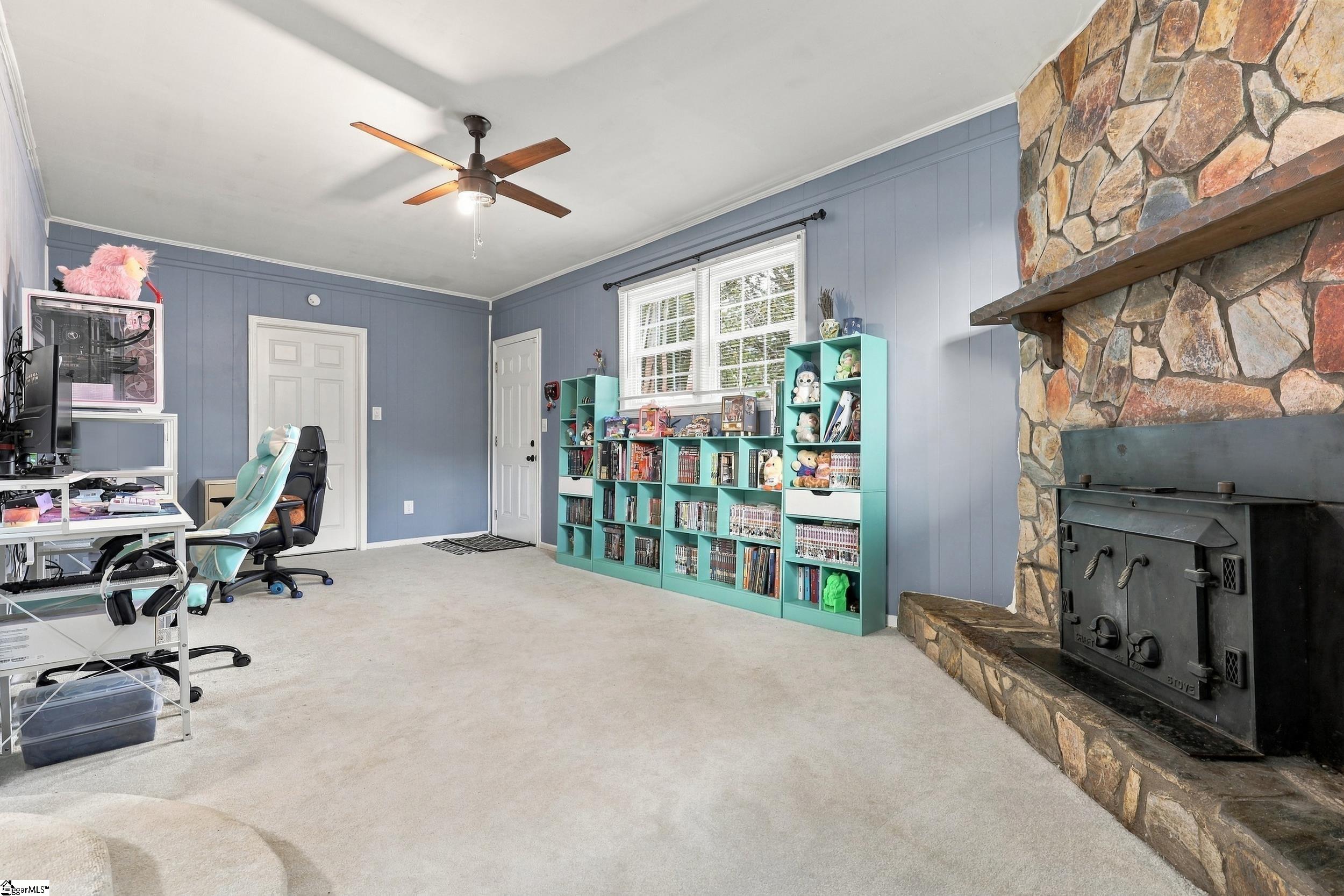 9 El Paso Drive Property Photo 11