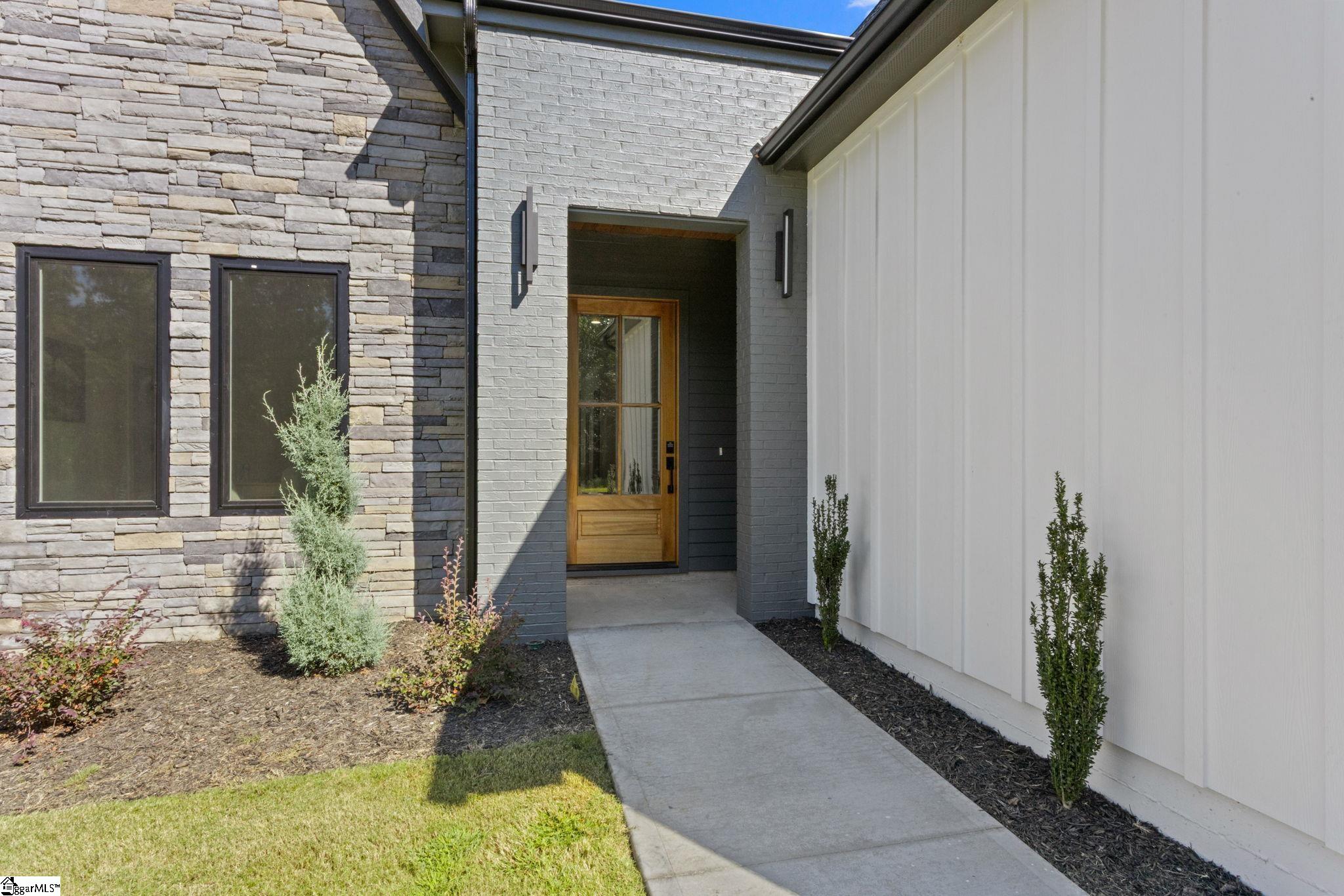 18 Aetna Springs Court Property Photo 4