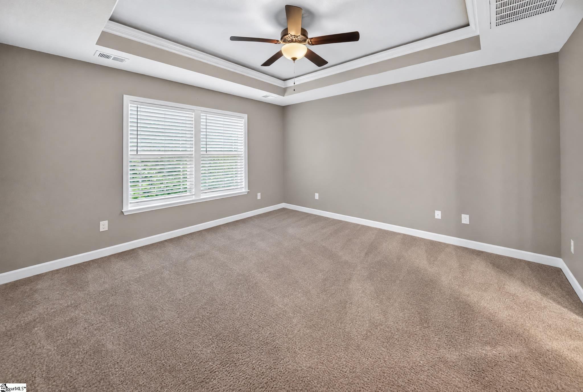 436 Shoreline Boulevard Property Photo 12