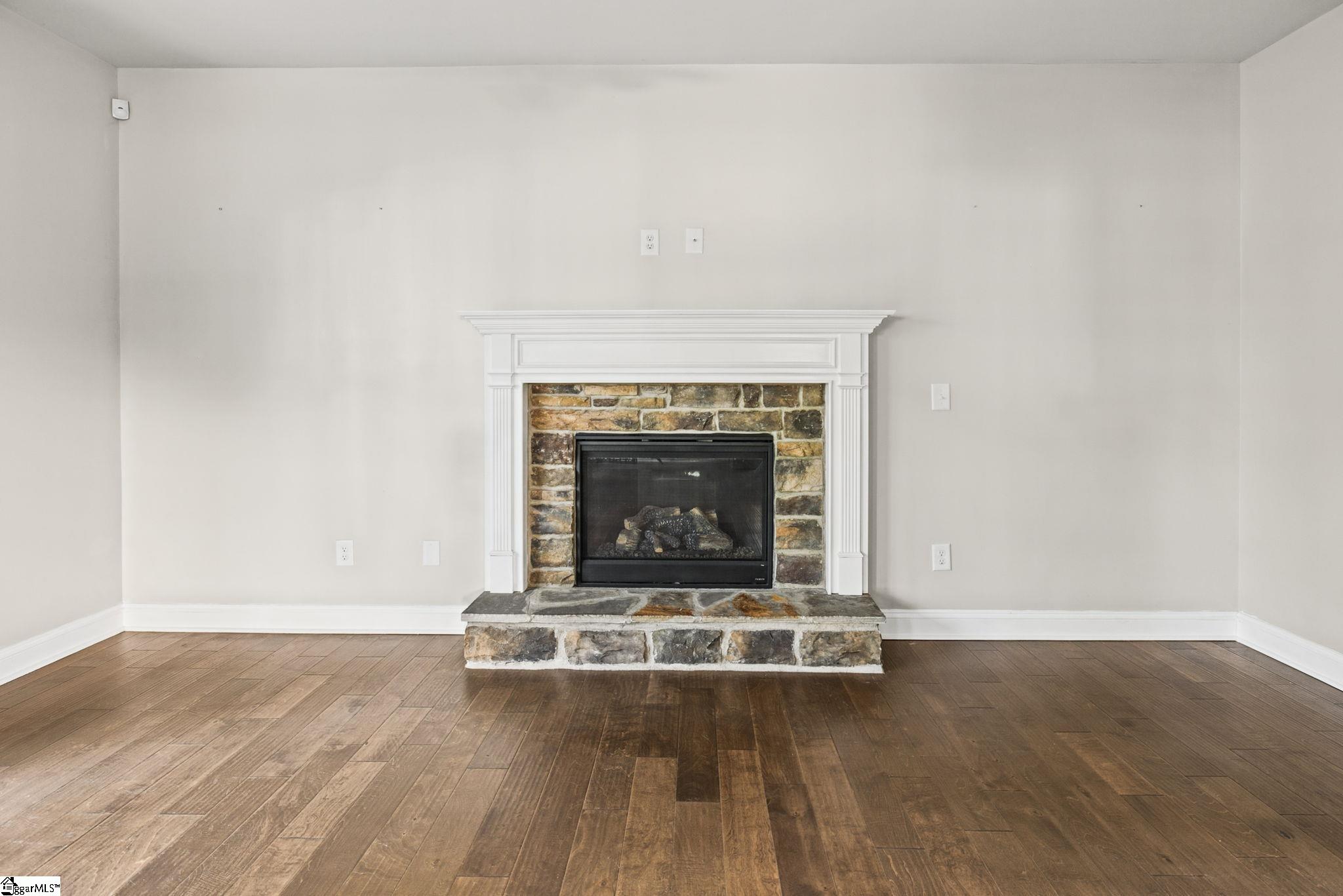 110 Sloan Avenue Property Photo 12