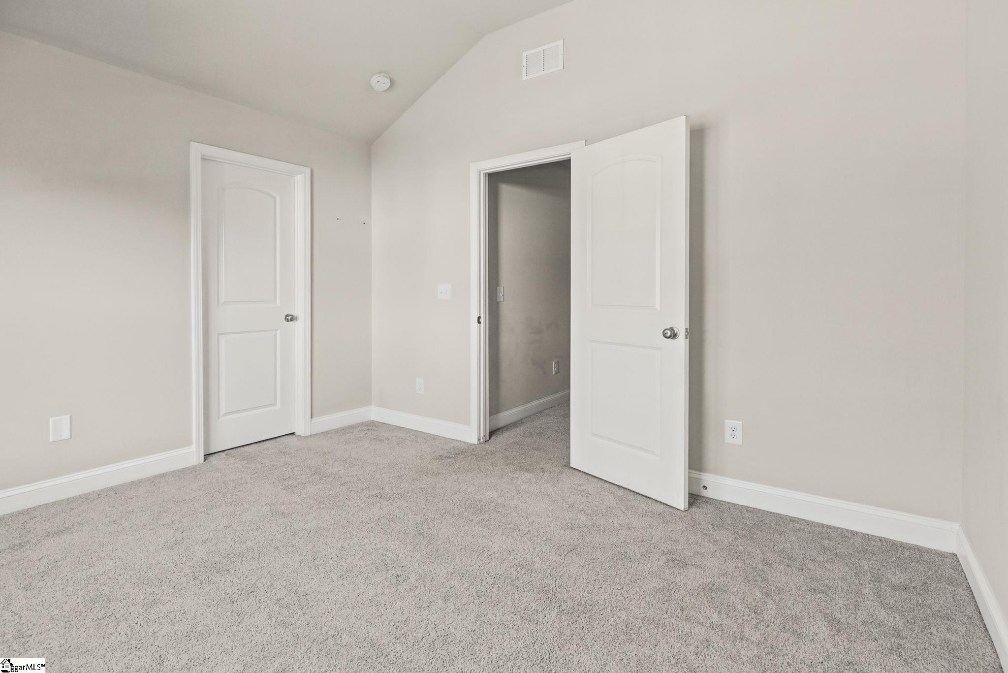 110 Sloan Avenue Property Photo 33