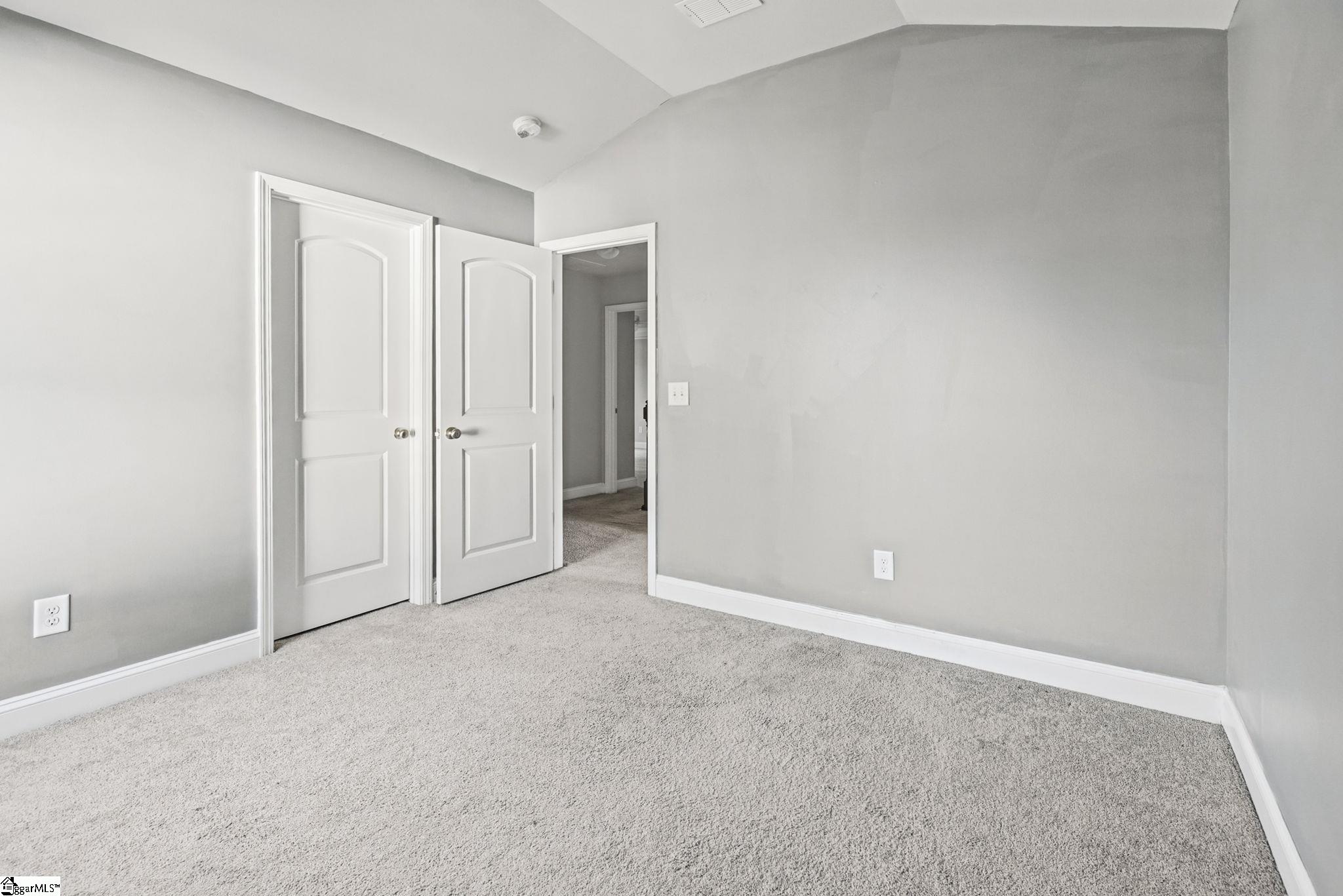 110 Sloan Avenue Property Photo 34