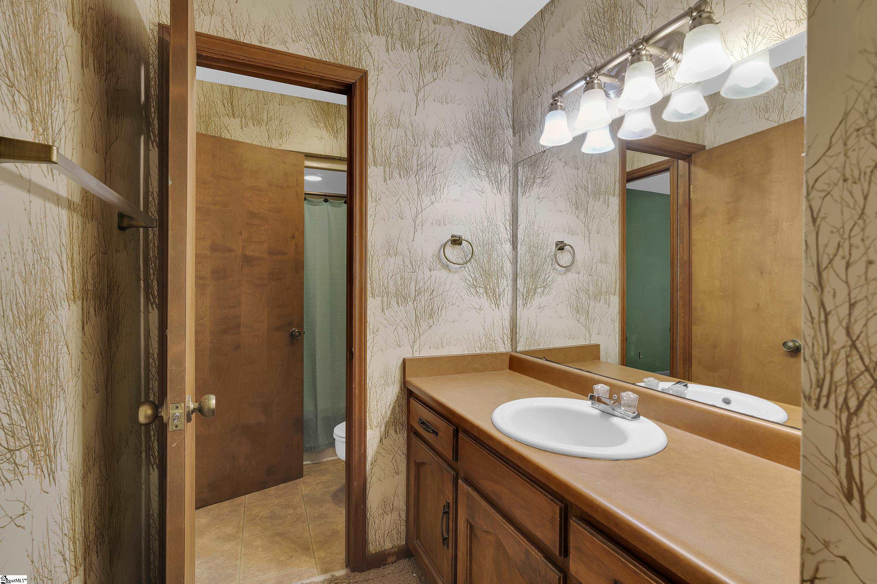 307 Seven Oaks Lane Property Photo 16