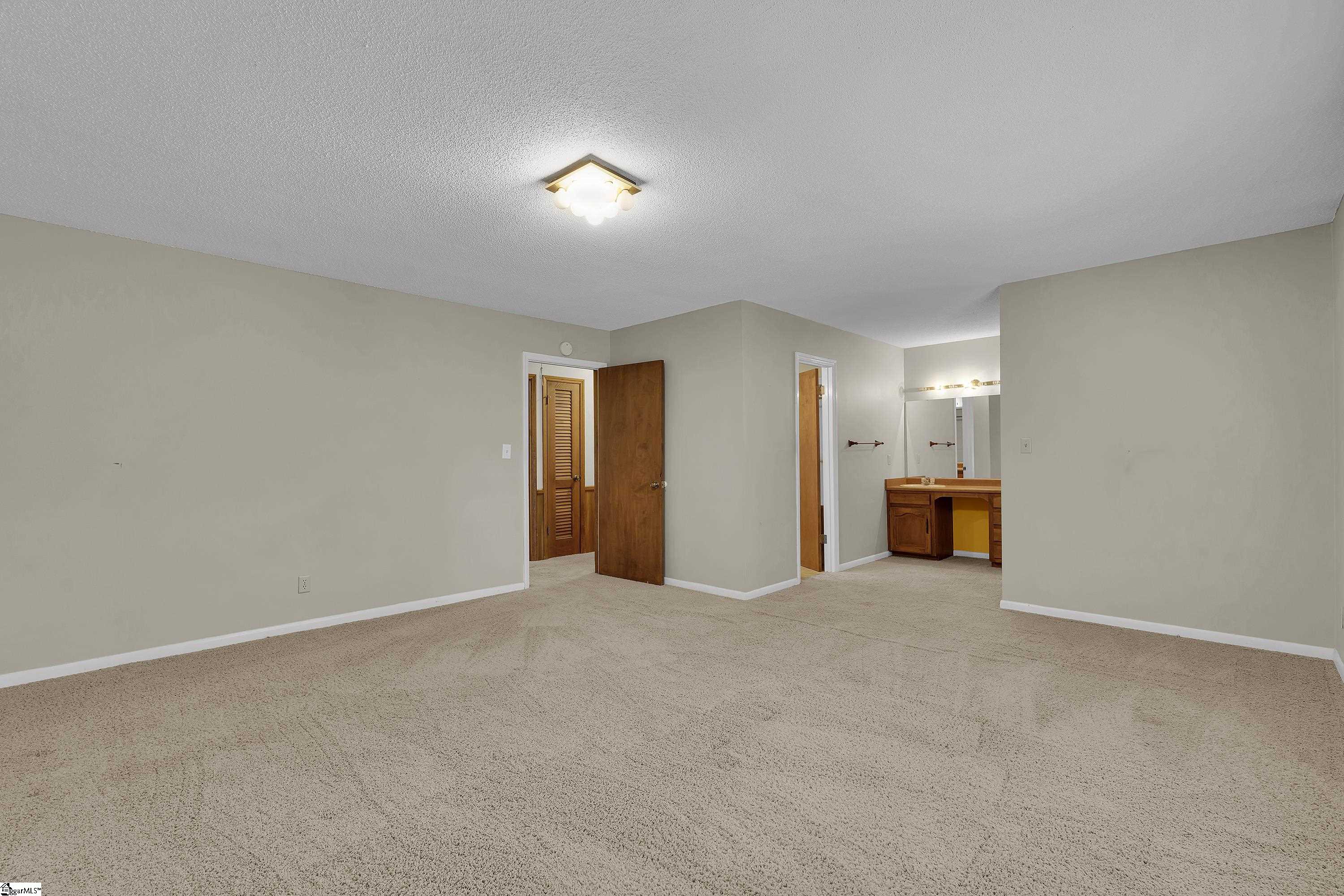 307 Seven Oaks Lane Property Photo 19
