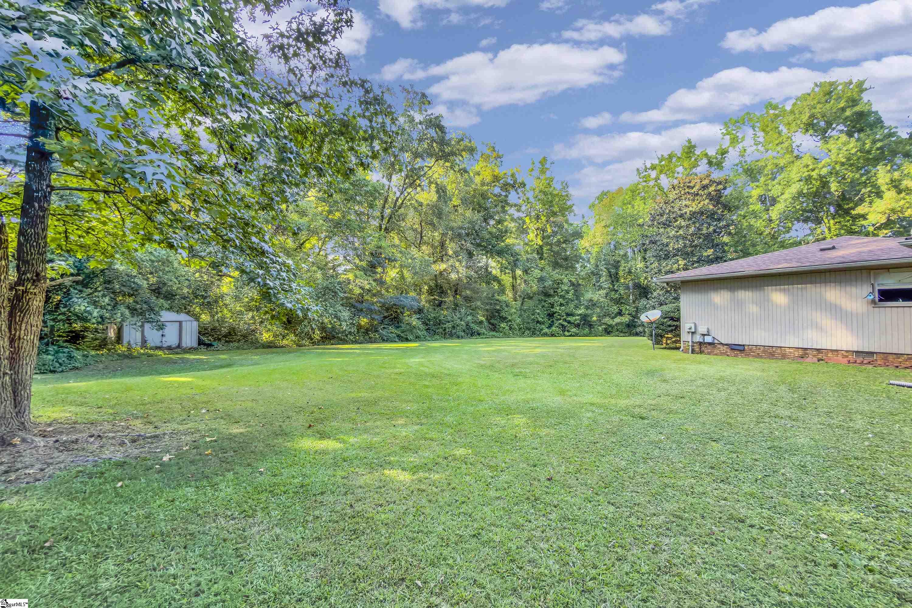 307 Seven Oaks Lane Property Photo 26