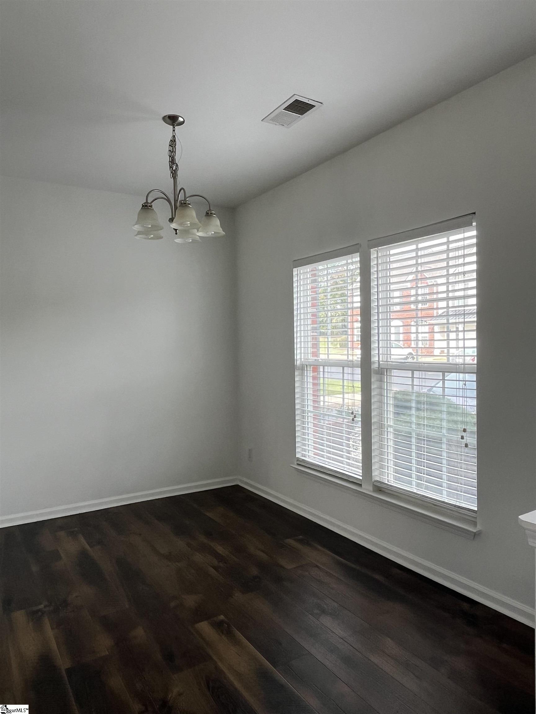 205 Spring Crossing Circle Property Photo 3