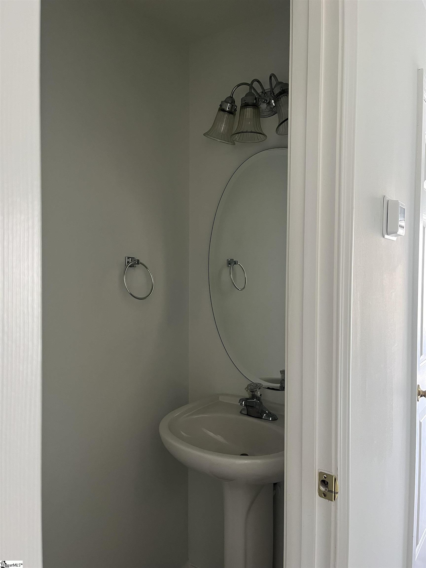 205 Spring Crossing Circle Property Photo 7
