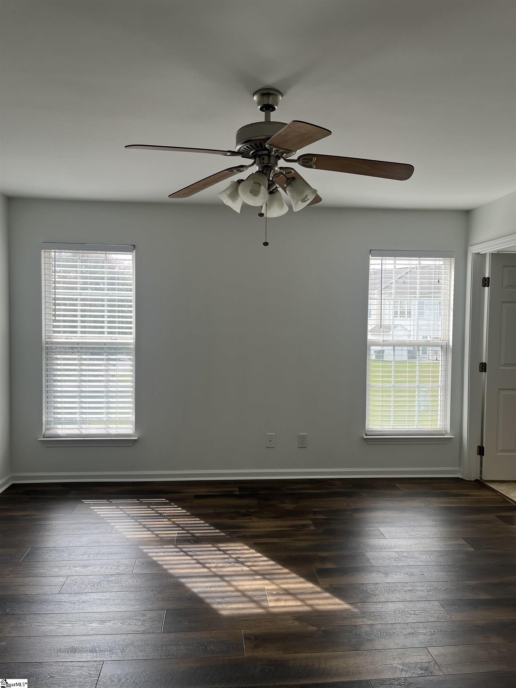 205 Spring Crossing Circle Property Photo 10