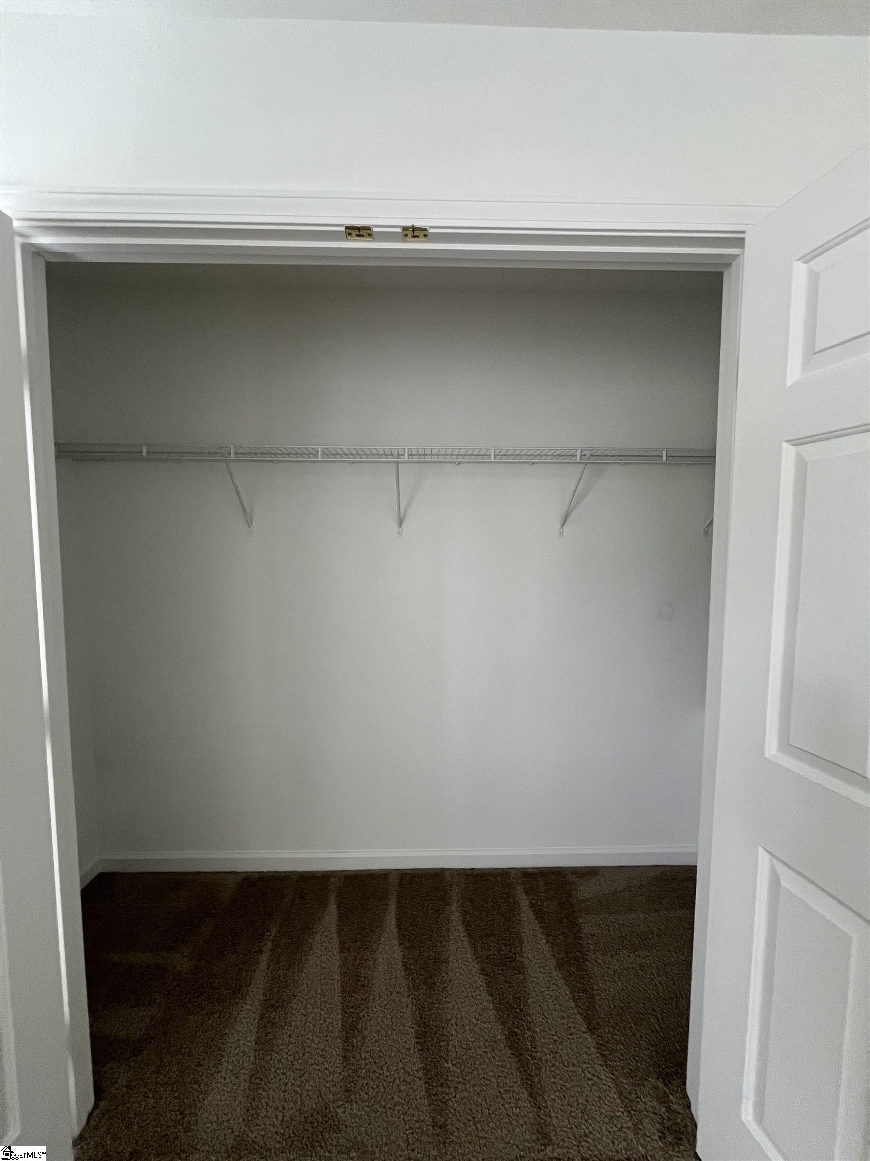 205 Spring Crossing Circle Property Photo 14