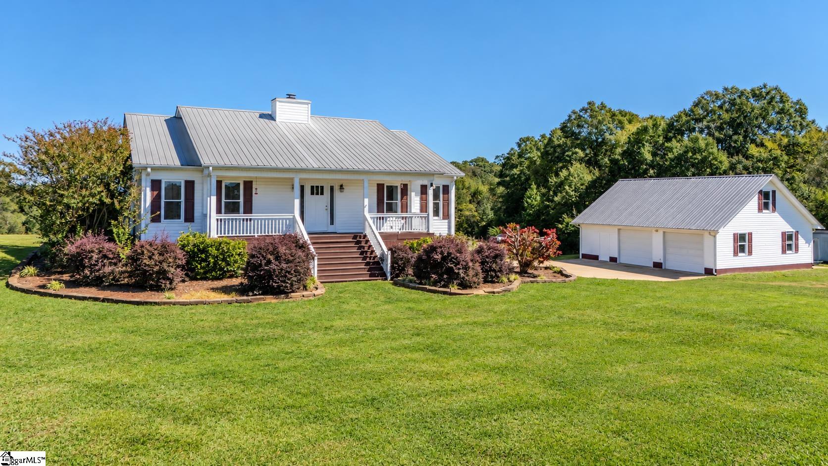 1298 Boggy Branch Road Property Photo 1