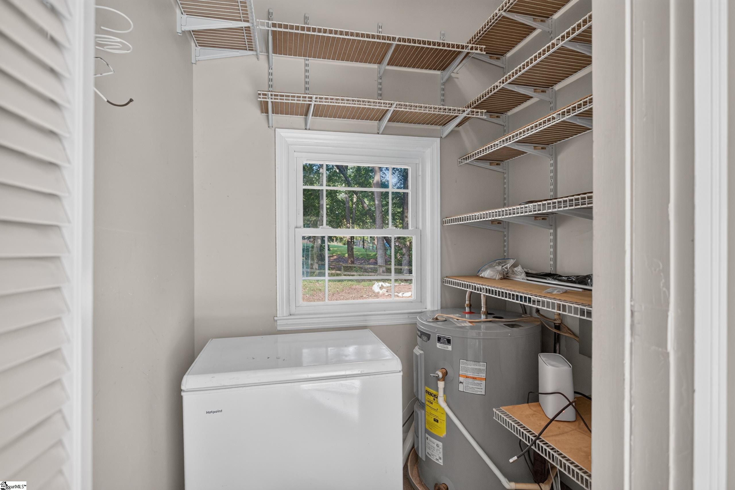 202 Hemlock Avenue Property Photo 12