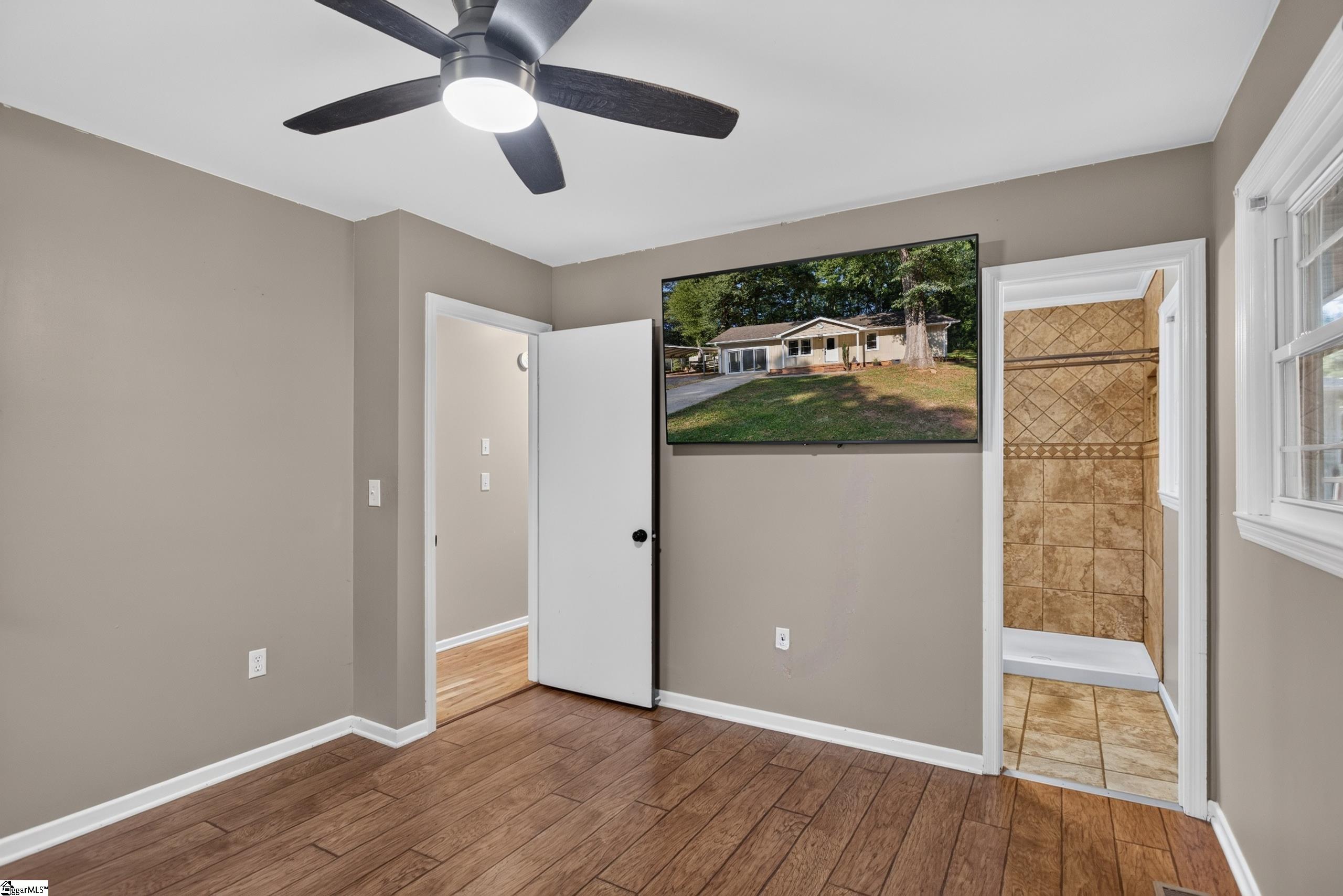 202 Hemlock Avenue Property Photo 15