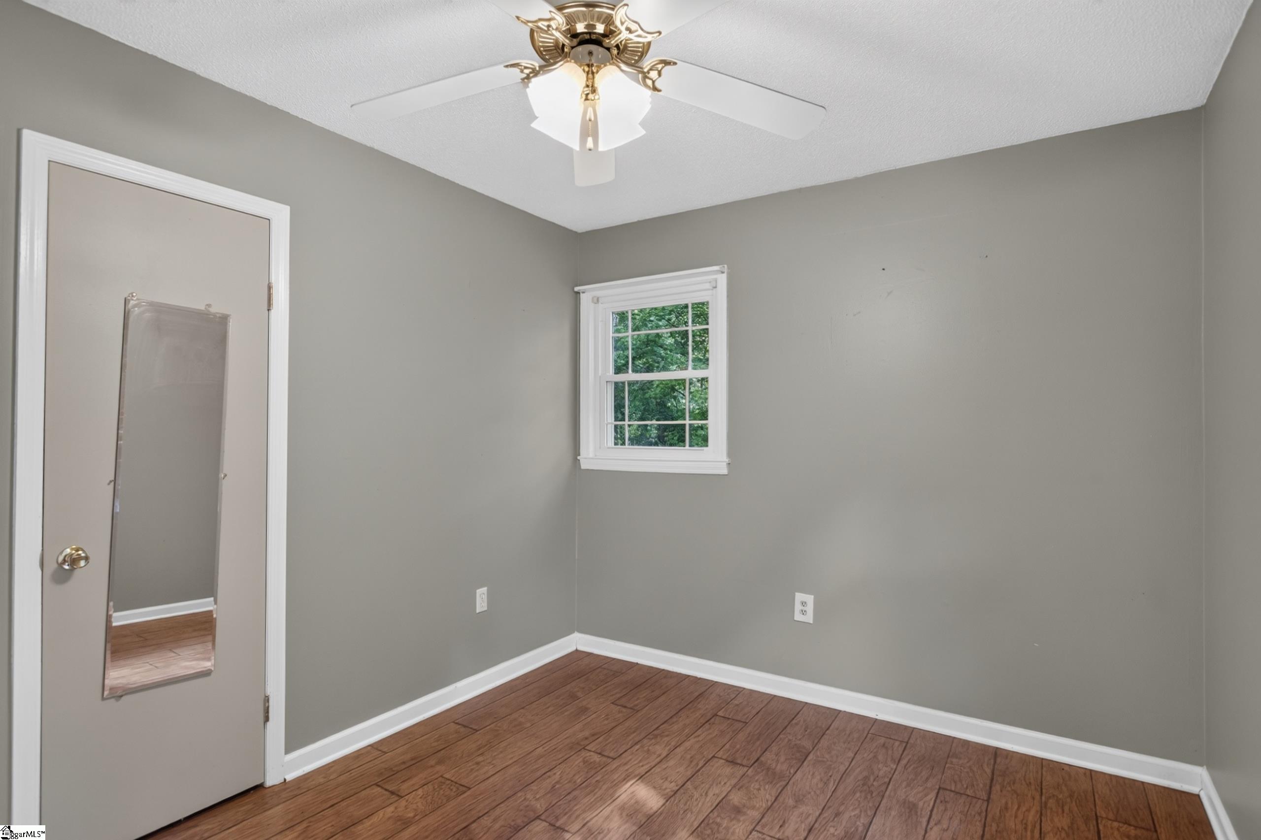 202 Hemlock Avenue Property Photo 19