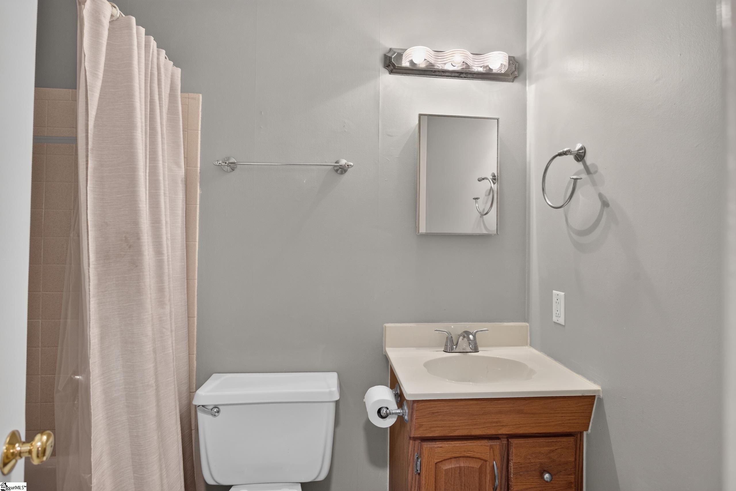 202 Hemlock Avenue Property Photo 21