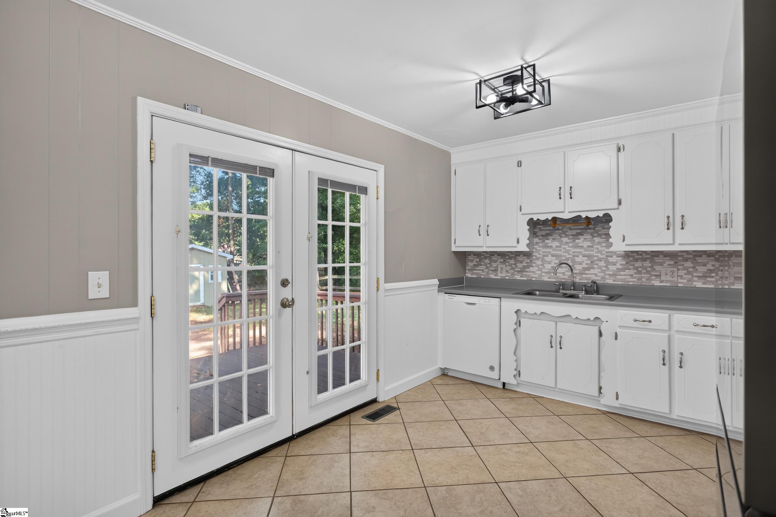 202 Hemlock Avenue Property Photo 26