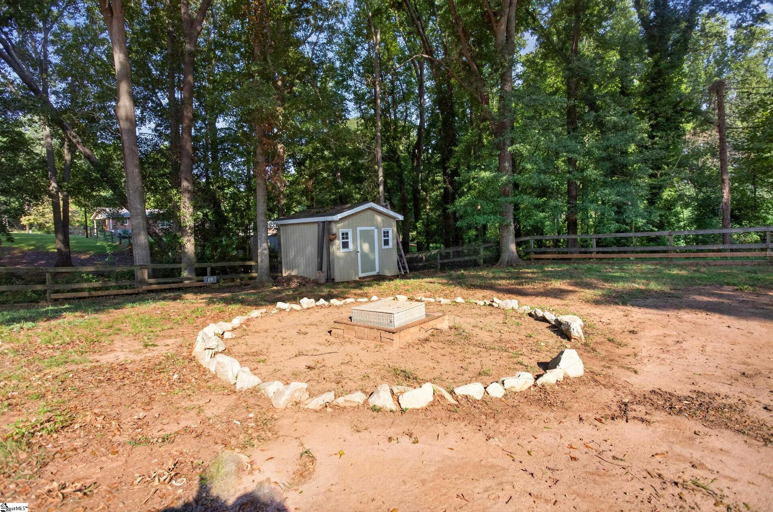 202 Hemlock Avenue Property Photo 44